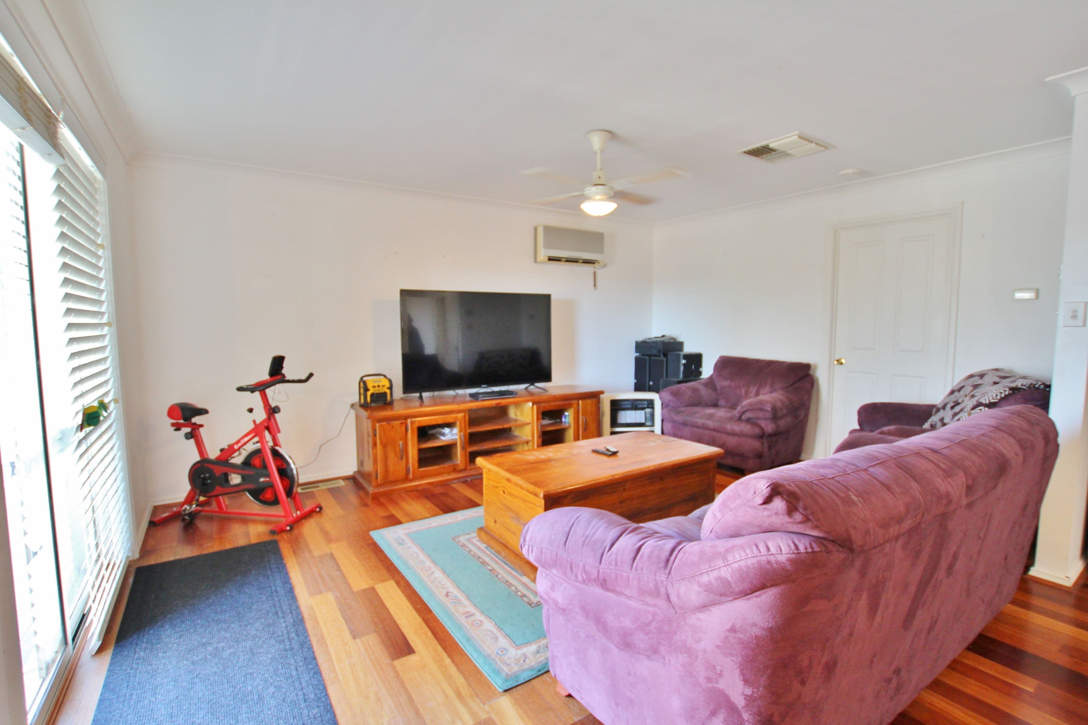 3 Brocade Place, Young NSW 2594, Young - Thumbnail 3