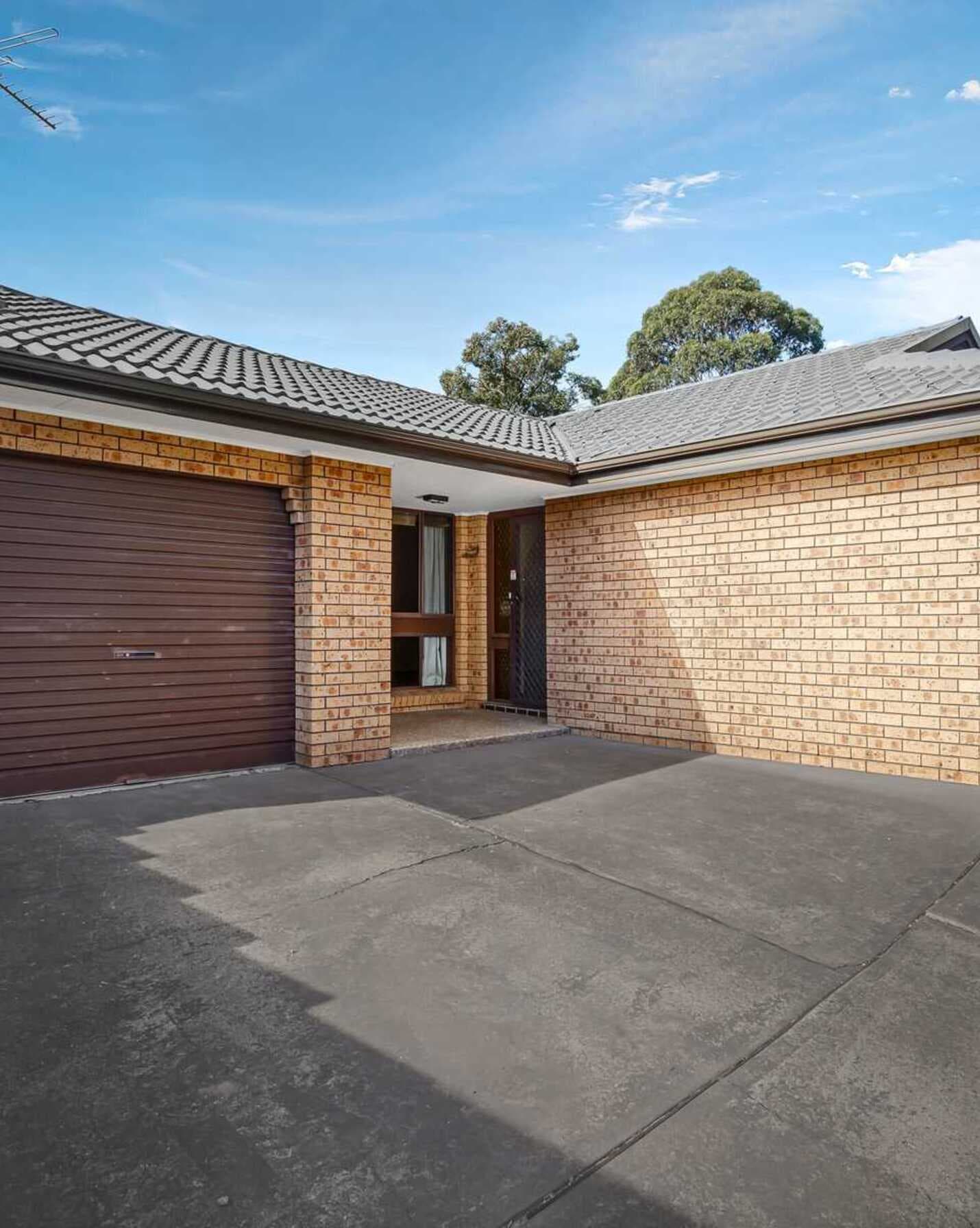 14 Hascombe Way St Clair, Clair - Thumbnail 2
