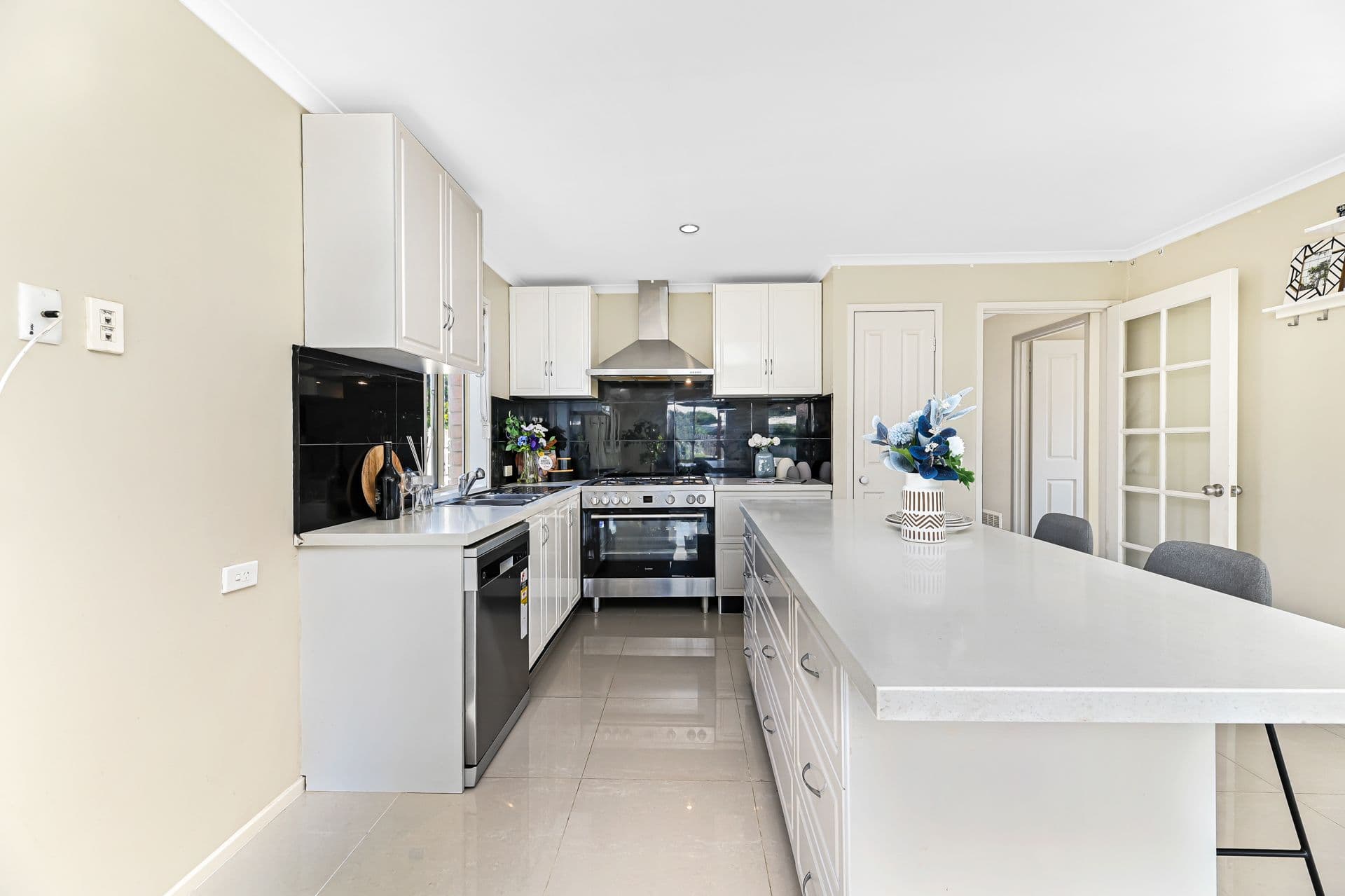 311 Ormond Road, Narre Warren South VIC 3805, Narre Warren South - Thumbnail 5