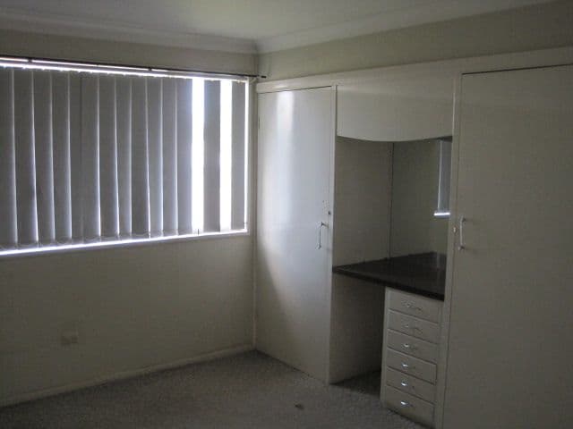 4 Spring Street, YOUNG NSW 2594, Young - Thumbnail 4