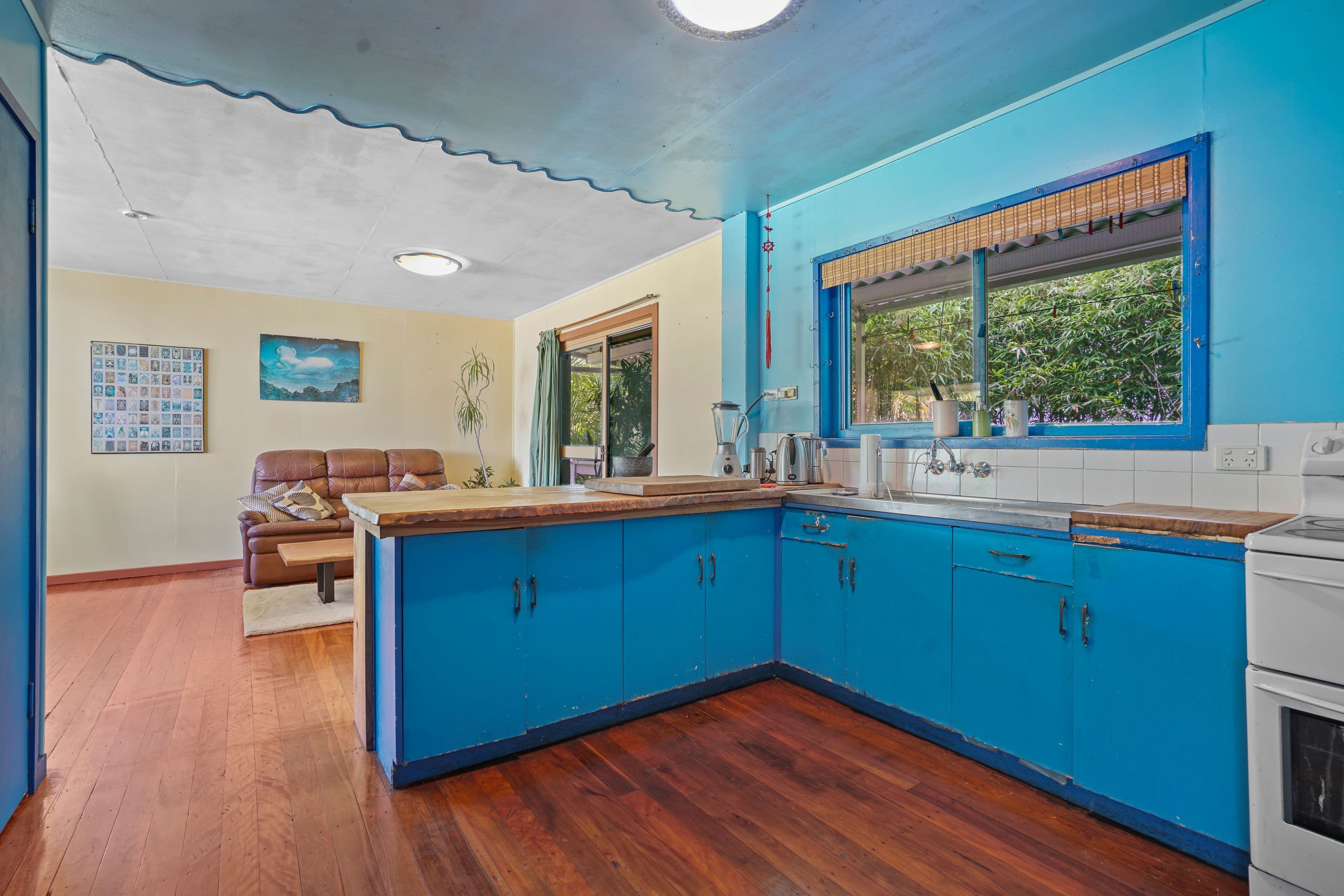 42 Tamborine Street, Mermaid Beach QLD 4218, Mermaid Beach - Thumbnail 4