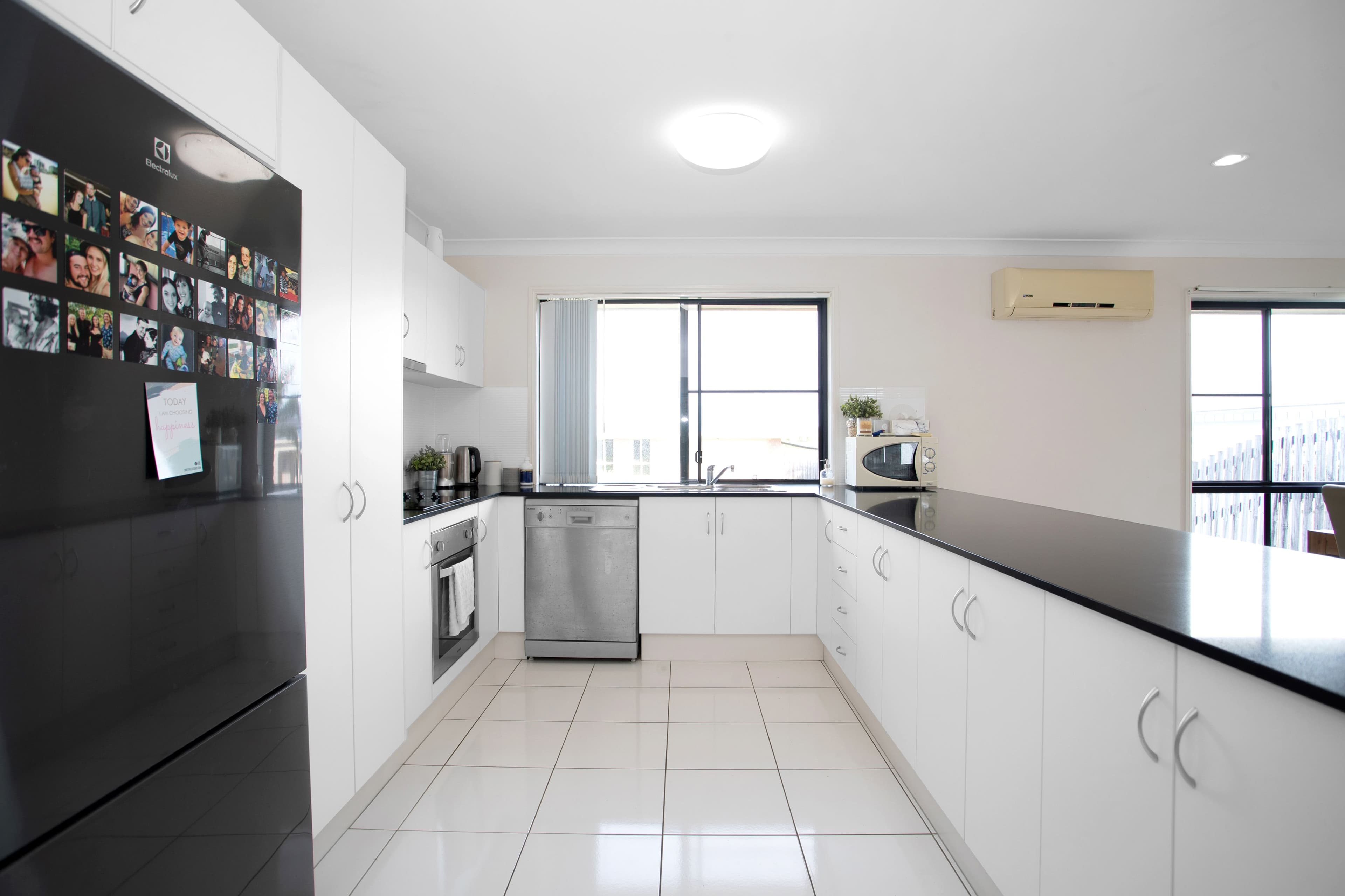 1 Crestview Crescent, Bucasia QLD 4750, Bucasia - Thumbnail 4