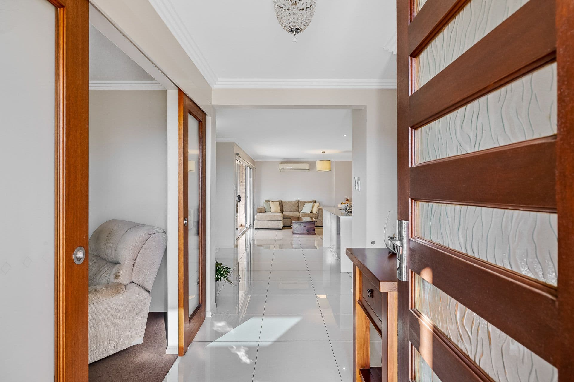 4 Vinnicombe Street, Kearneys Spring QLD 4350, Kearneys Spring - Thumbnail 2