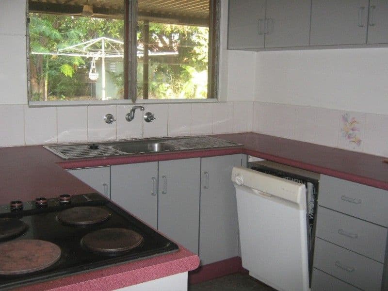 16 Dowling Street, KATHERINE NT 0850, Katherine South - Thumbnail 3