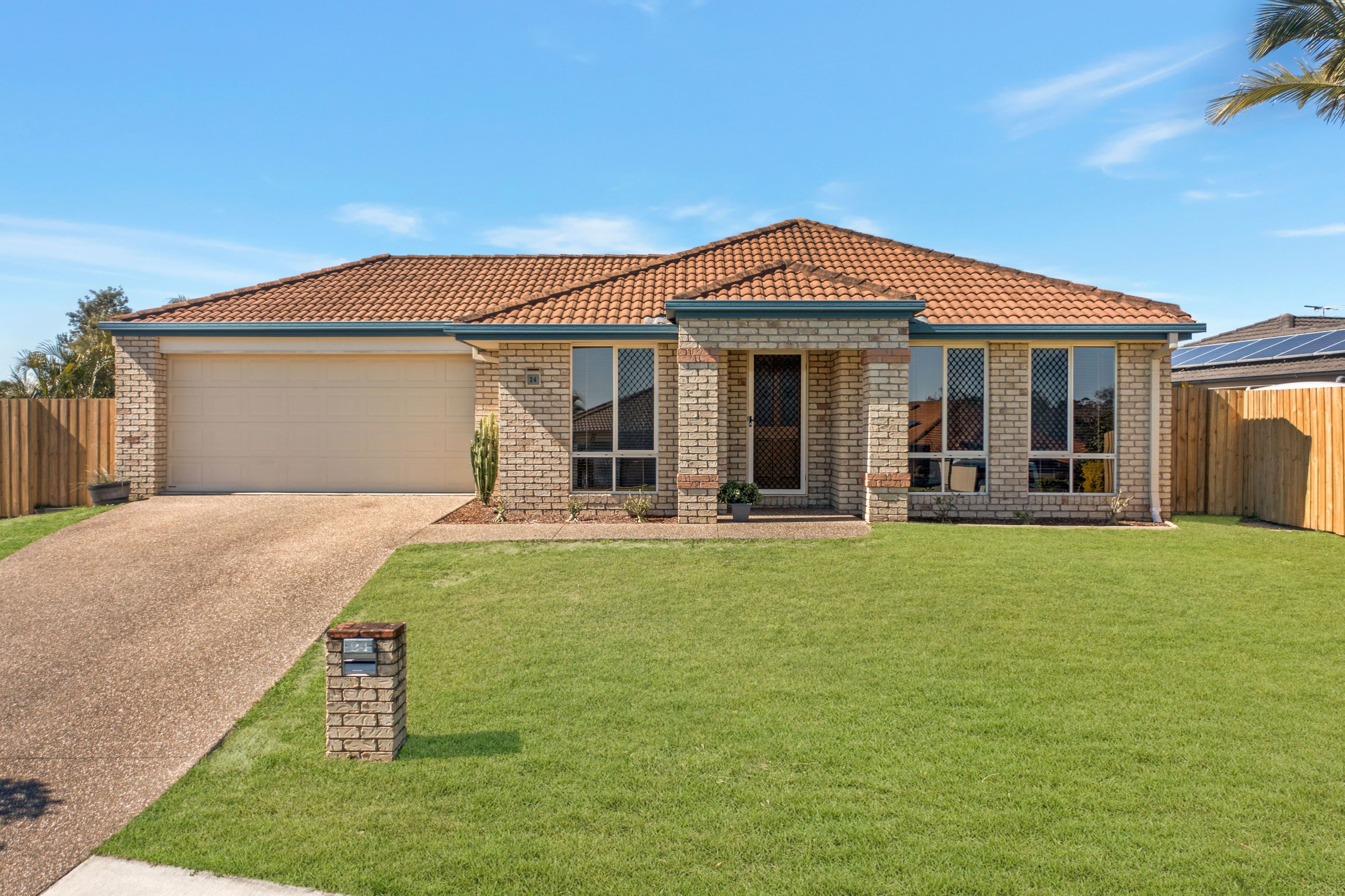 24 Ryedale Street, Heritage Park QLD 4118, Heritage Park - Image 1