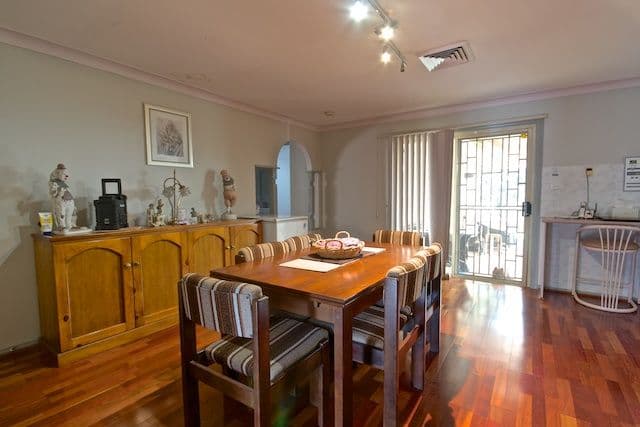 12 Sophie Place, CECIL HILLS NSW 2171, Cecil Hills - Thumbnail 4