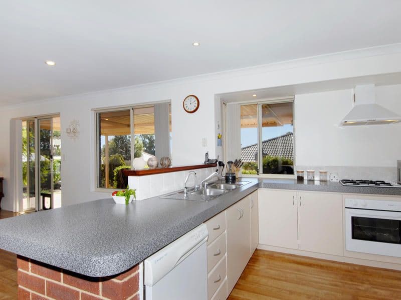 8 Arpenteur Drive, BALDIVIS WA 6171, Baldivis - Thumbnail 7