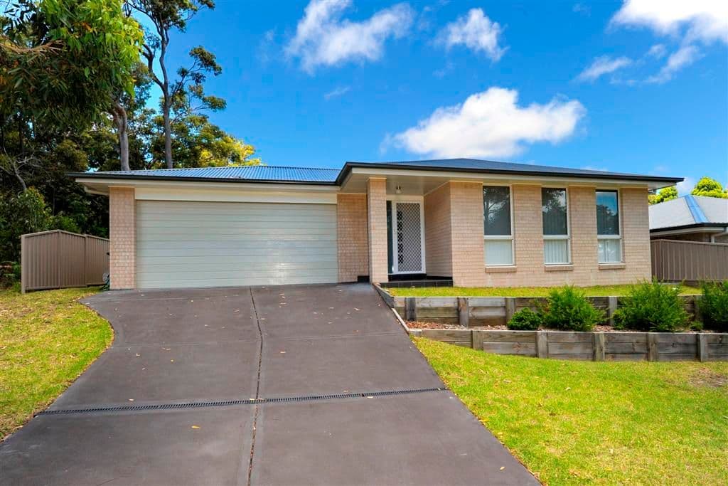 1 Seahorse Close, CORLETTE NSW 2315, Corlette - Image 1