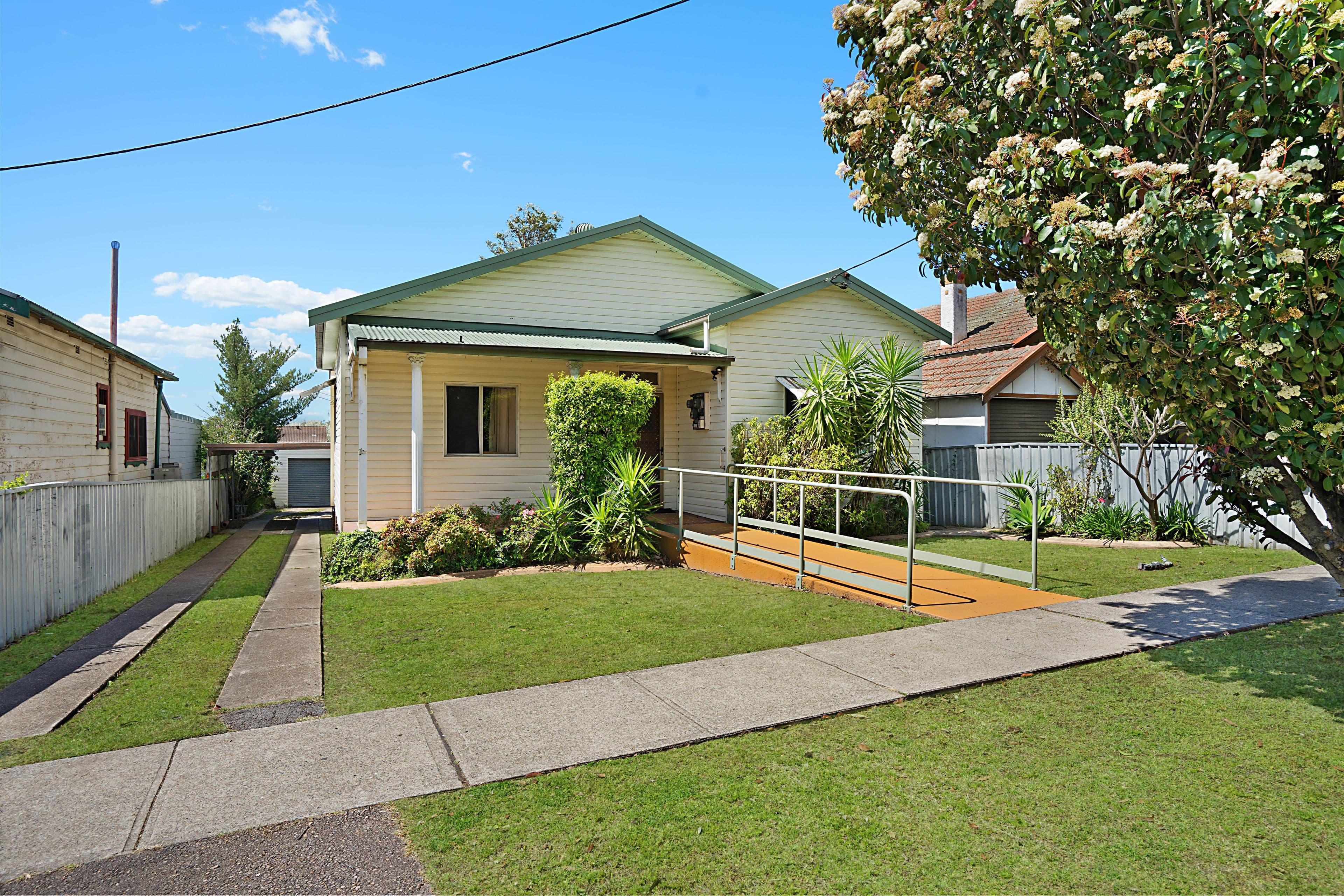 158 Lawes Street, East Maitland - Image 1