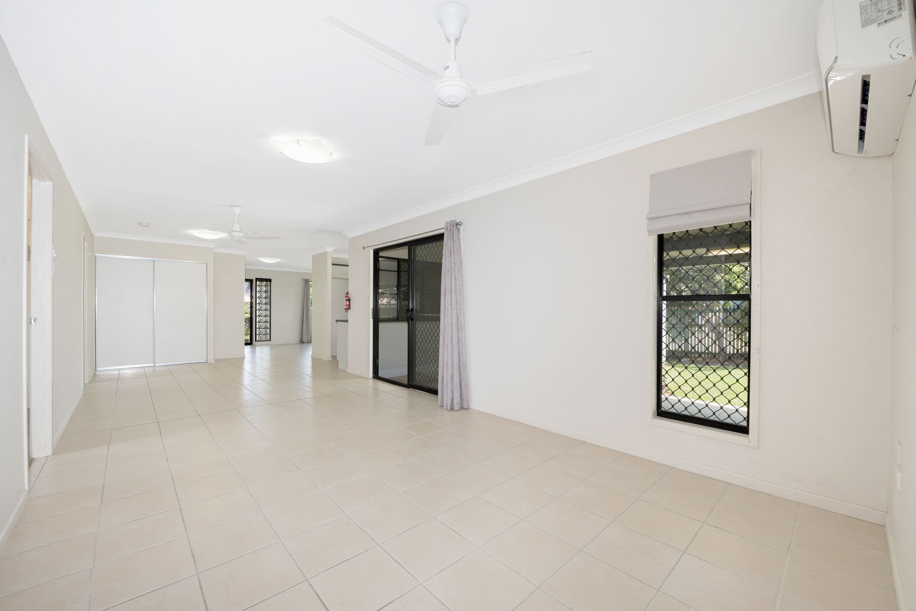 11 Fitzgerald Crescent, Kirwan QLD 4817, Kirwan - Thumbnail 3