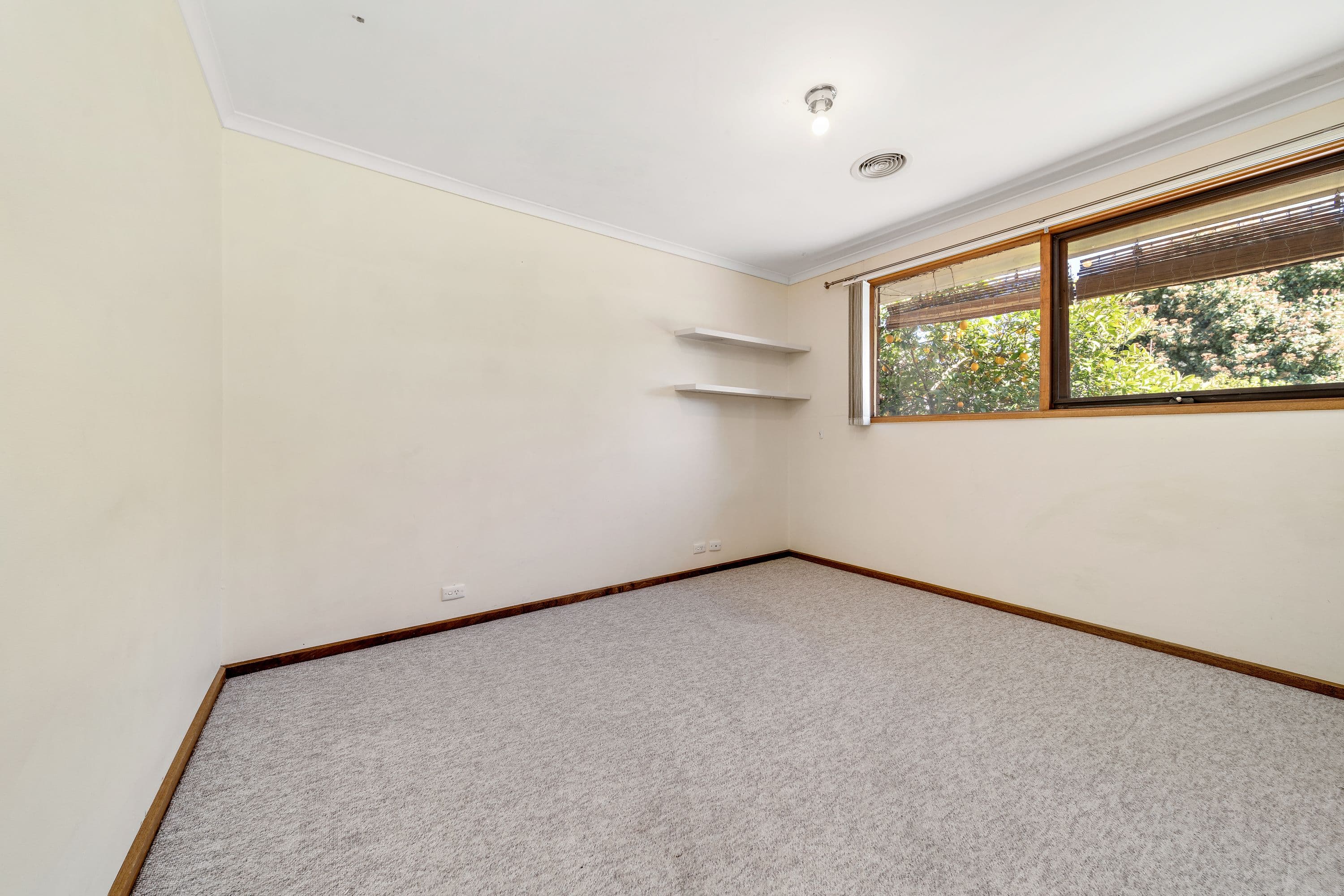 84 Boddington Crescent, Kambah ACT 2902, Kambah - Thumbnail 8