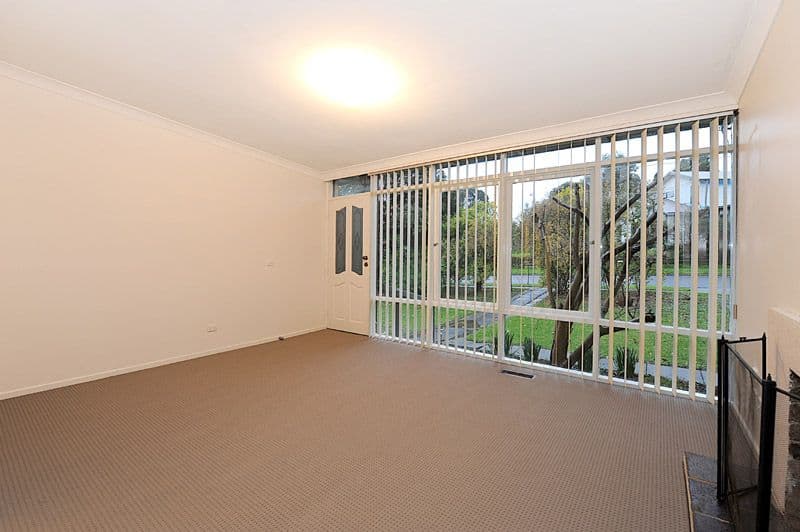 16 Loretto Avenue, FERNTREE GULLY VIC 3156, Ferntree Gully - Thumbnail 3