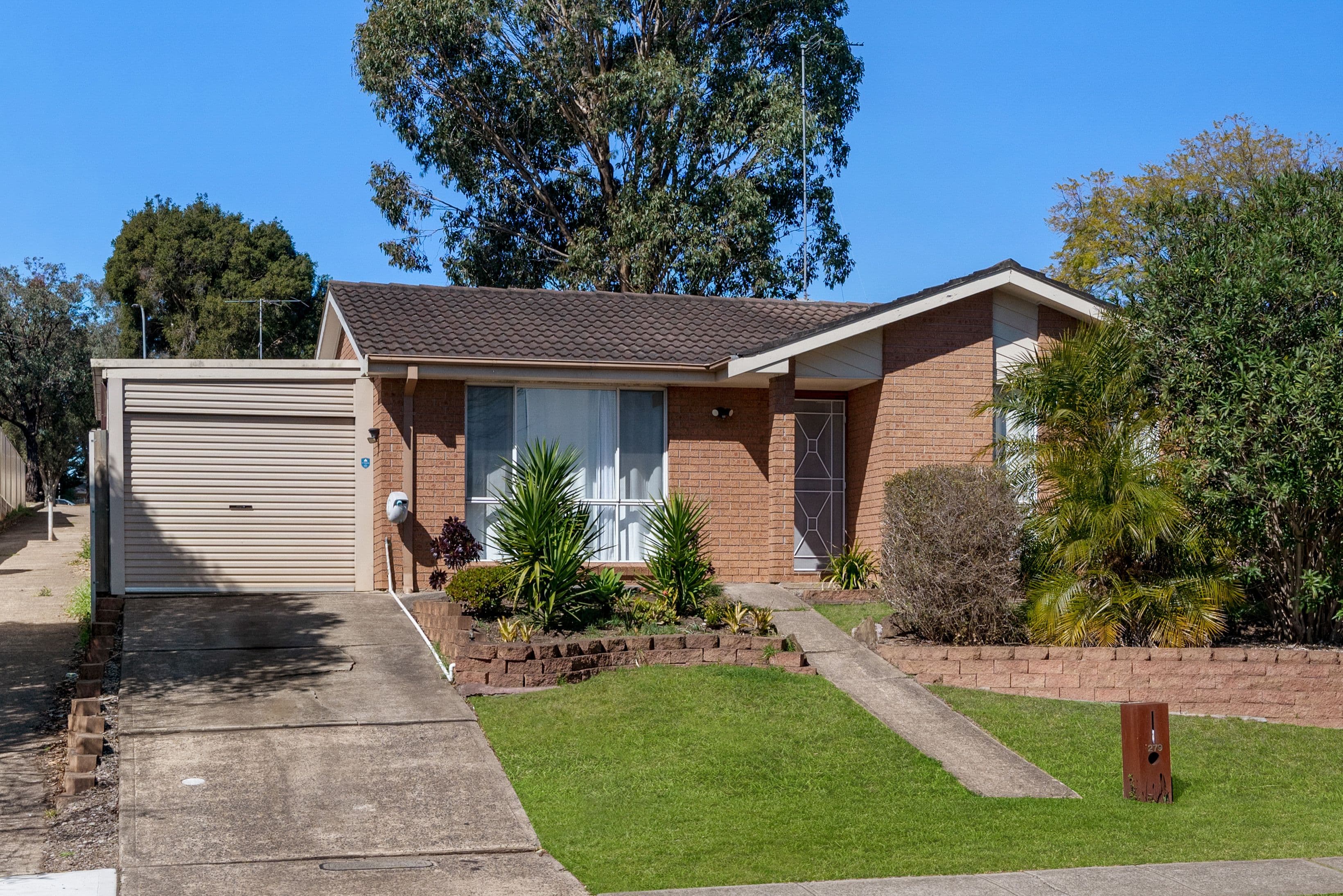 279 Welling Drive, Mount Annan NSW 2567, Mount Annan - Image 1