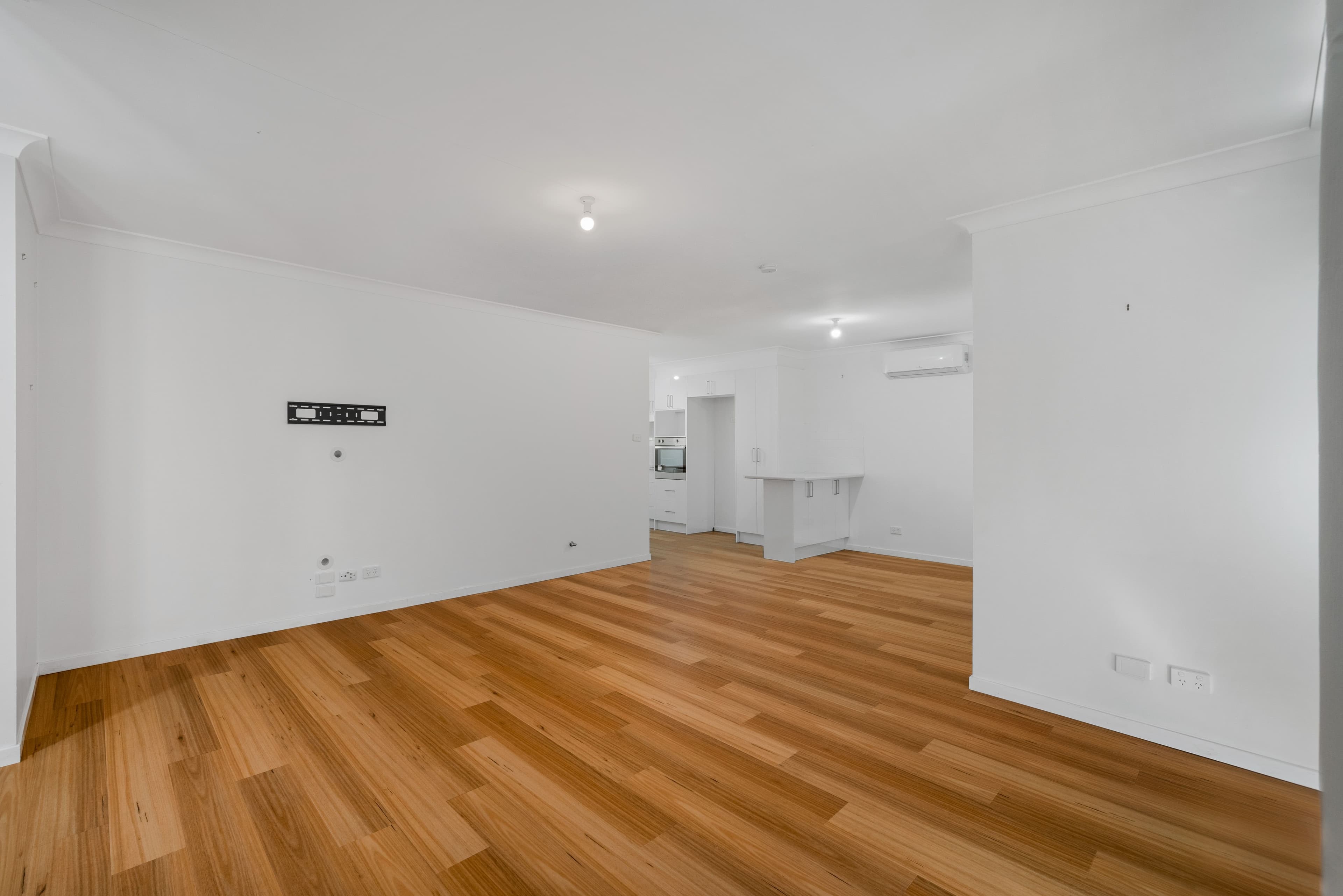 279 Welling Drive, Mount Annan NSW 2567, Mount Annan - Thumbnail 4