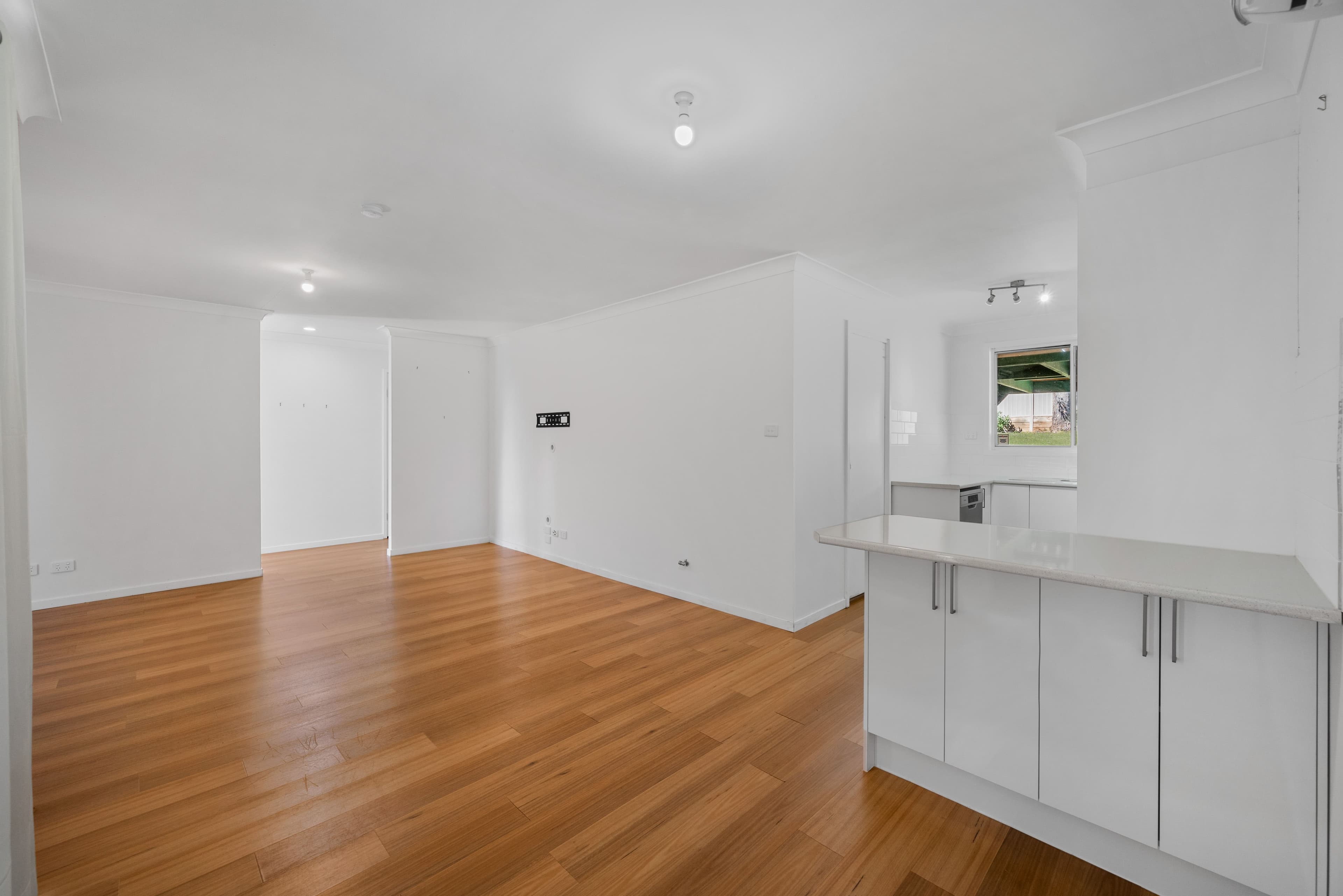 279 Welling Drive, Mount Annan NSW 2567, Mount Annan - Thumbnail 5