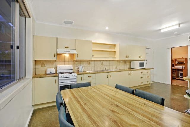78 St Vigeons Road, RESERVOIR VIC 3073, Reservoir - Thumbnail 4