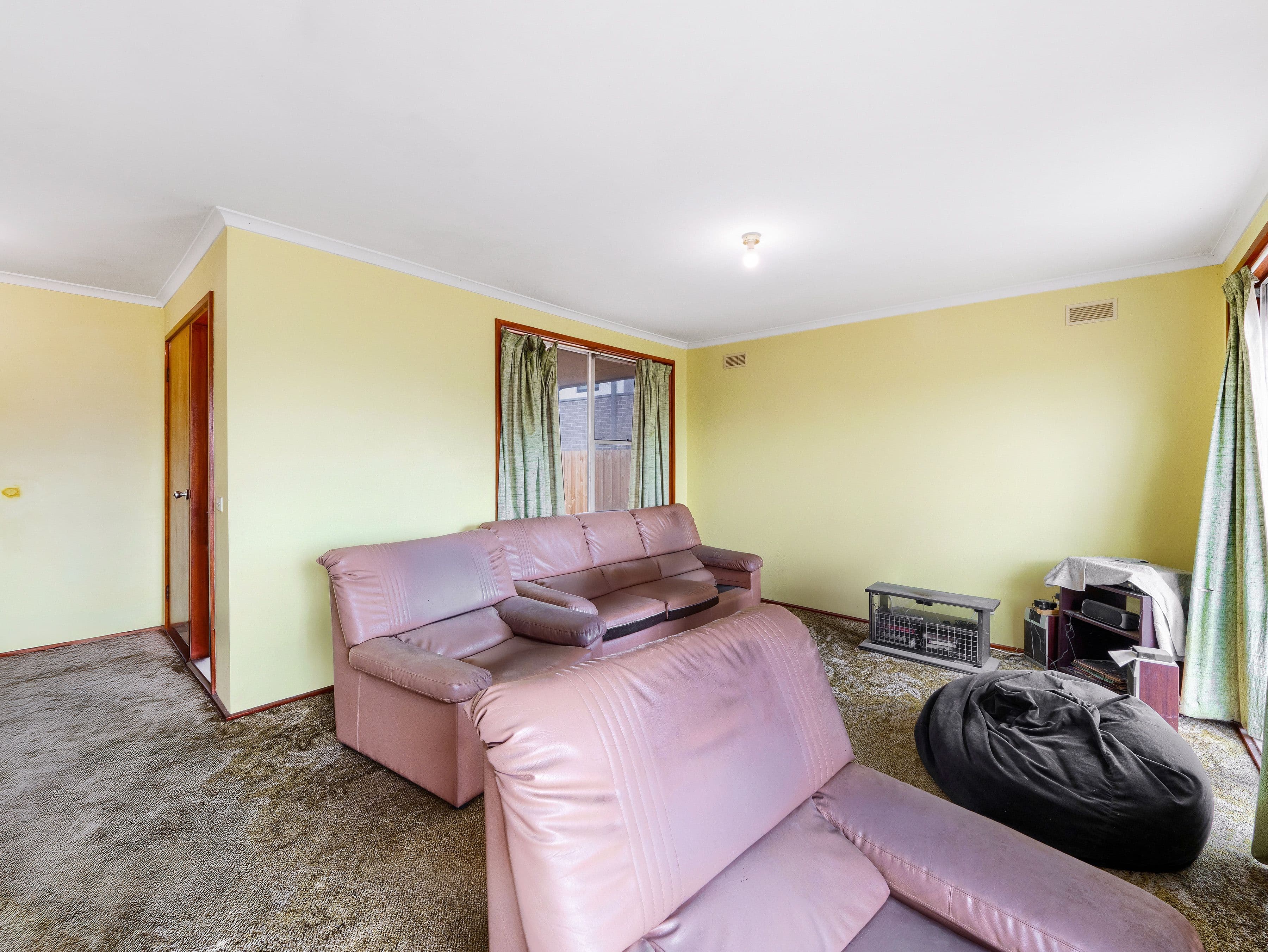 43 Sladen Street, Cranbourne VIC 3977, Cranbourne - Thumbnail 3