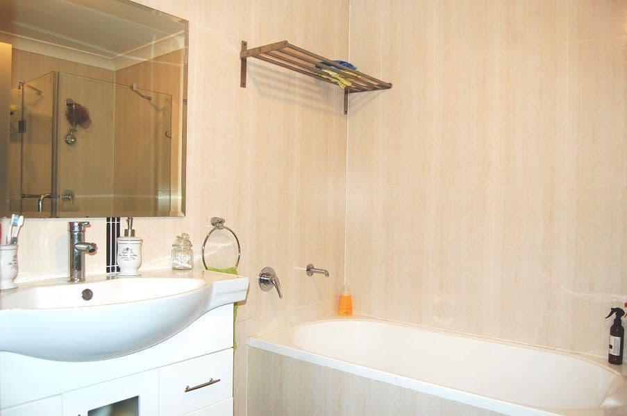 572-574 Woodville Road, GUILDFORD NSW 2161, Guildford - Thumbnail 5