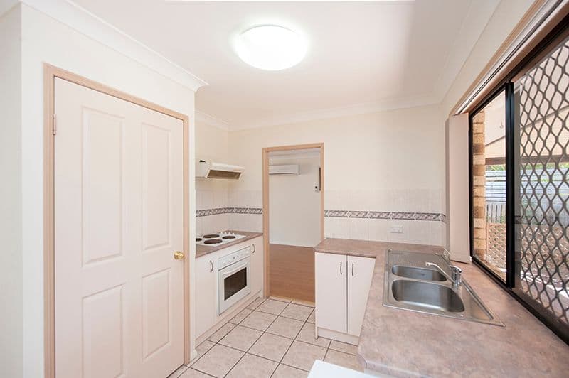 29 Ellington Street, NEW AUCKLAND QLD 4680, New Auckland - Thumbnail 2
