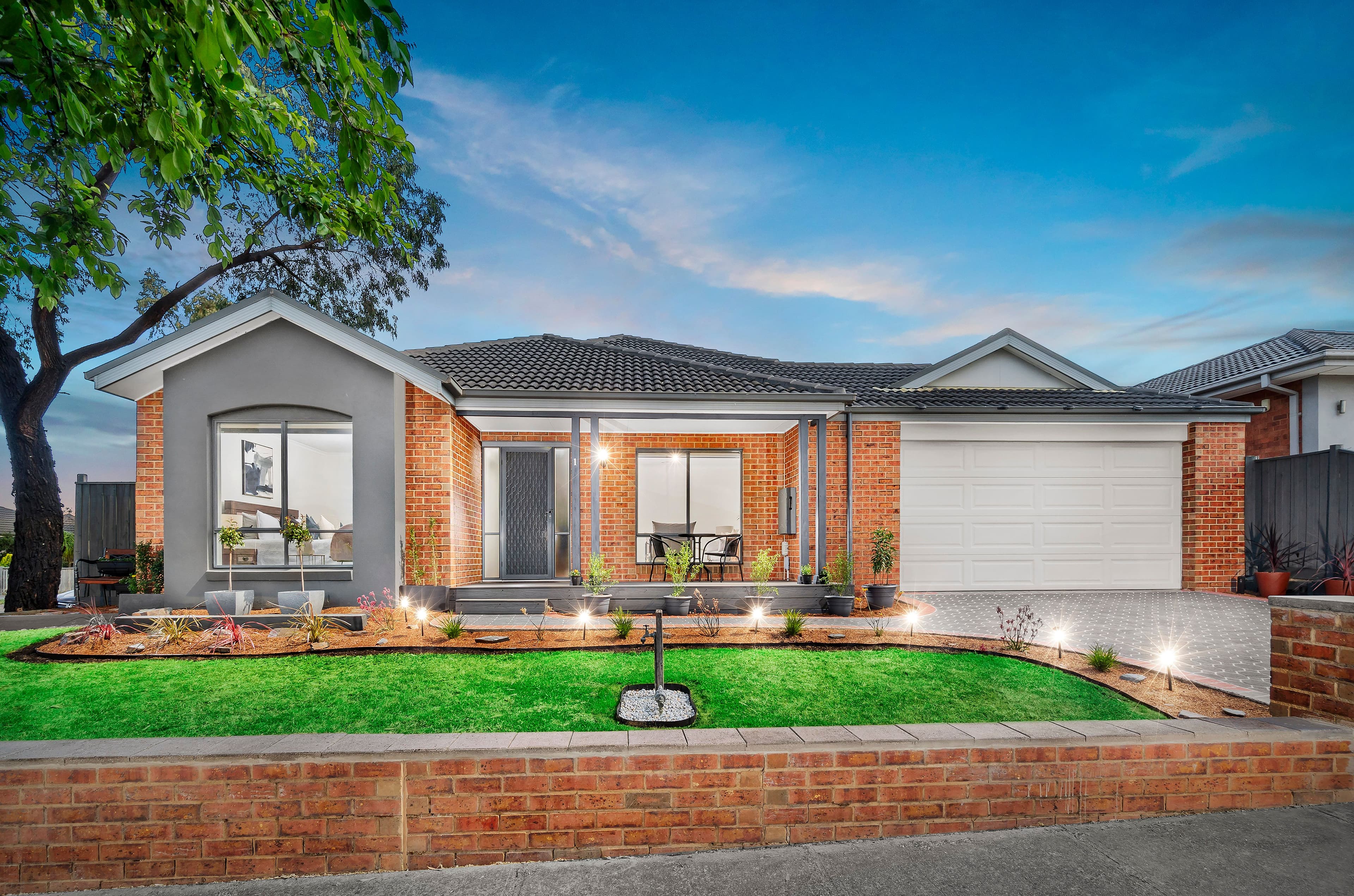 1 Outcrop Crescent, South Morang VIC 3752, South Morang - Image 1