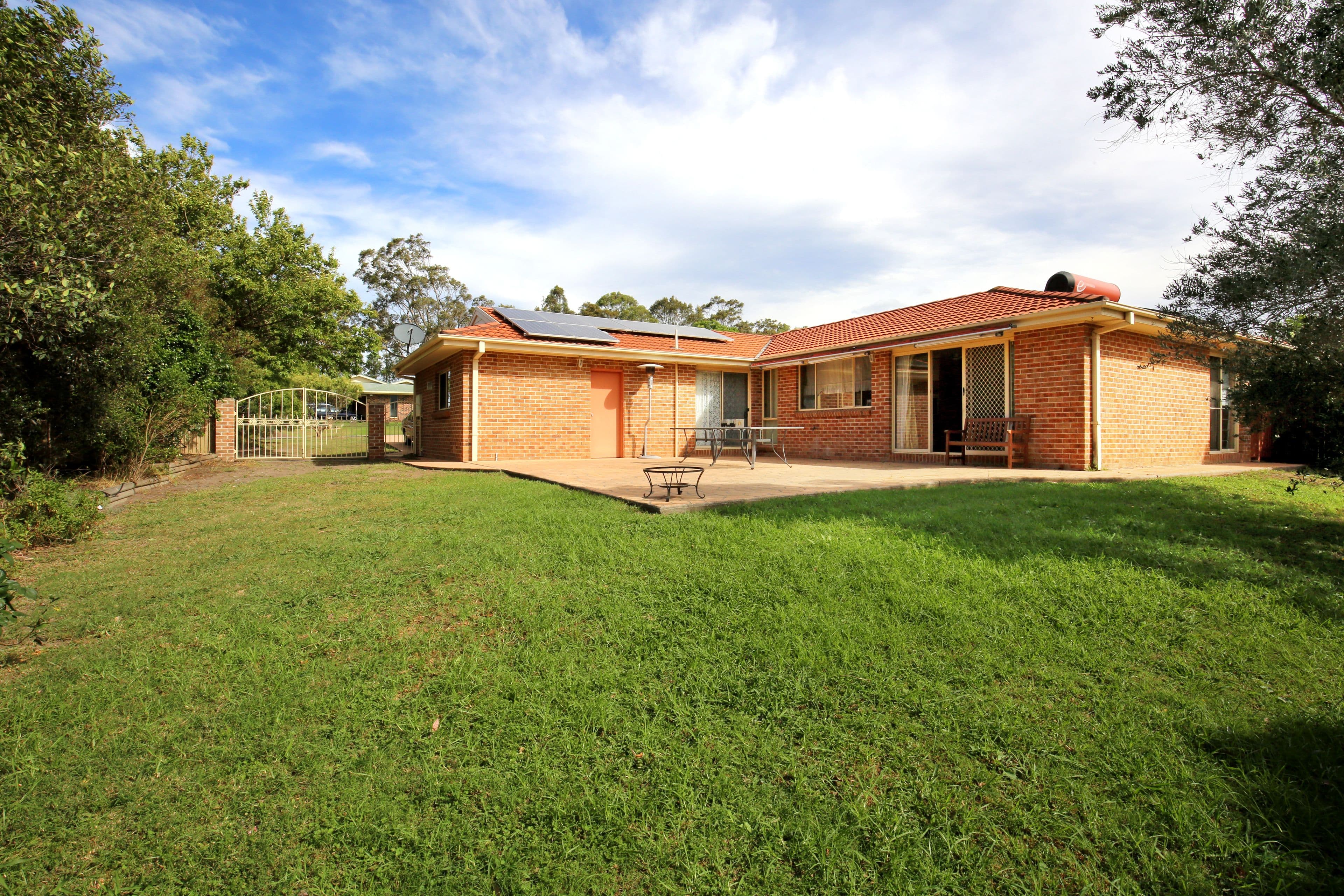 28 Illawarra Circuit, Worrigee - Thumbnail 3