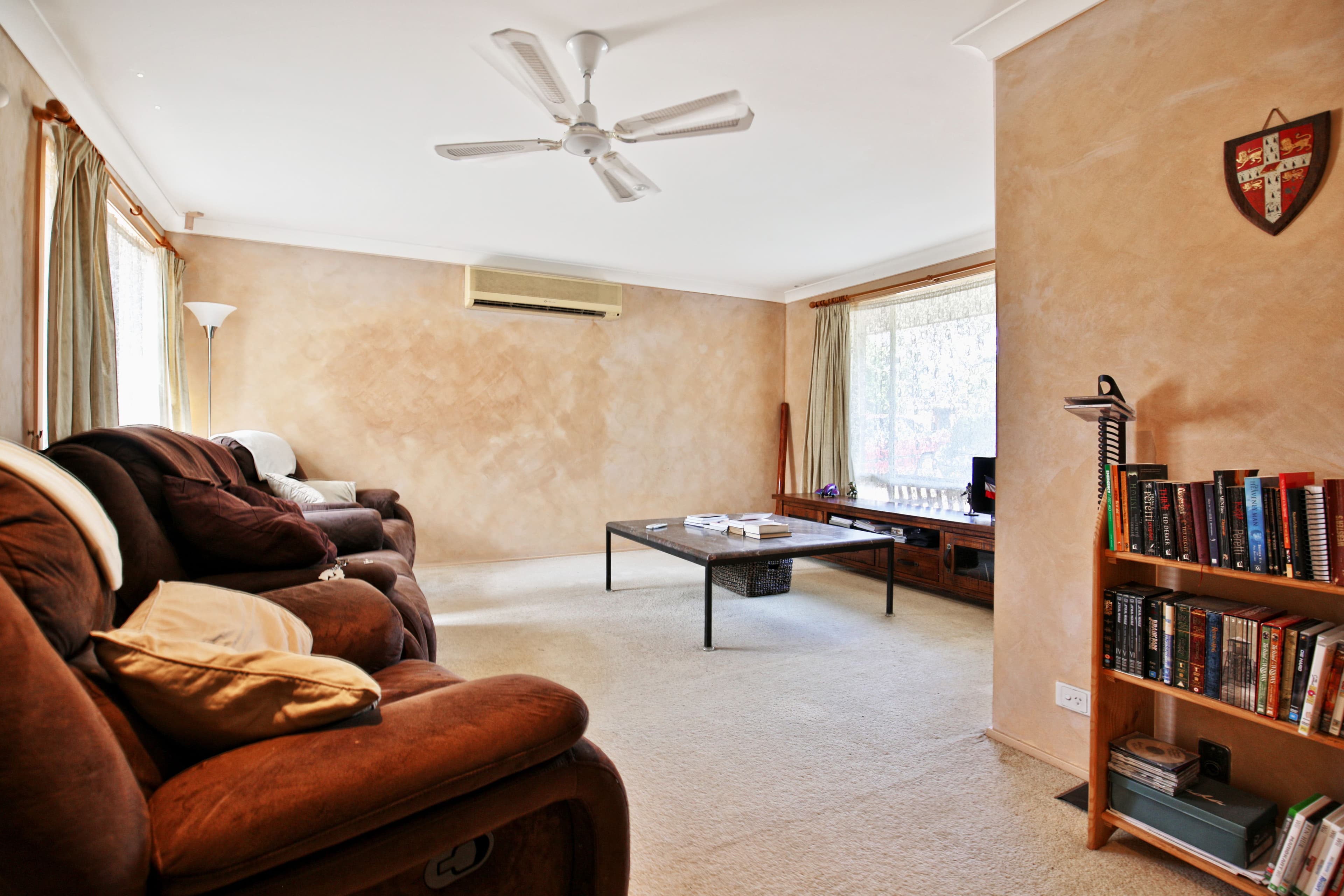 28 Illawarra Circuit, Worrigee - Thumbnail 4