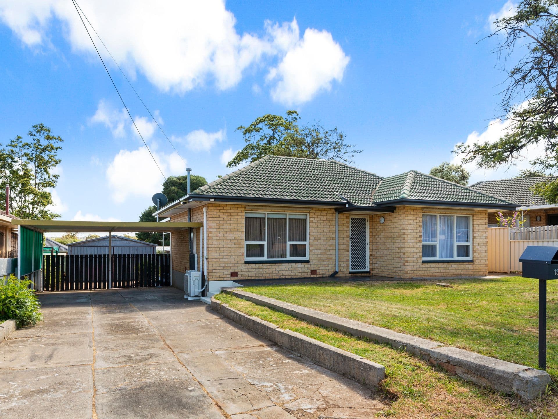 13 Roger Road, Morphett Vale SA 5162, Morphett Vale - Thumbnail 3