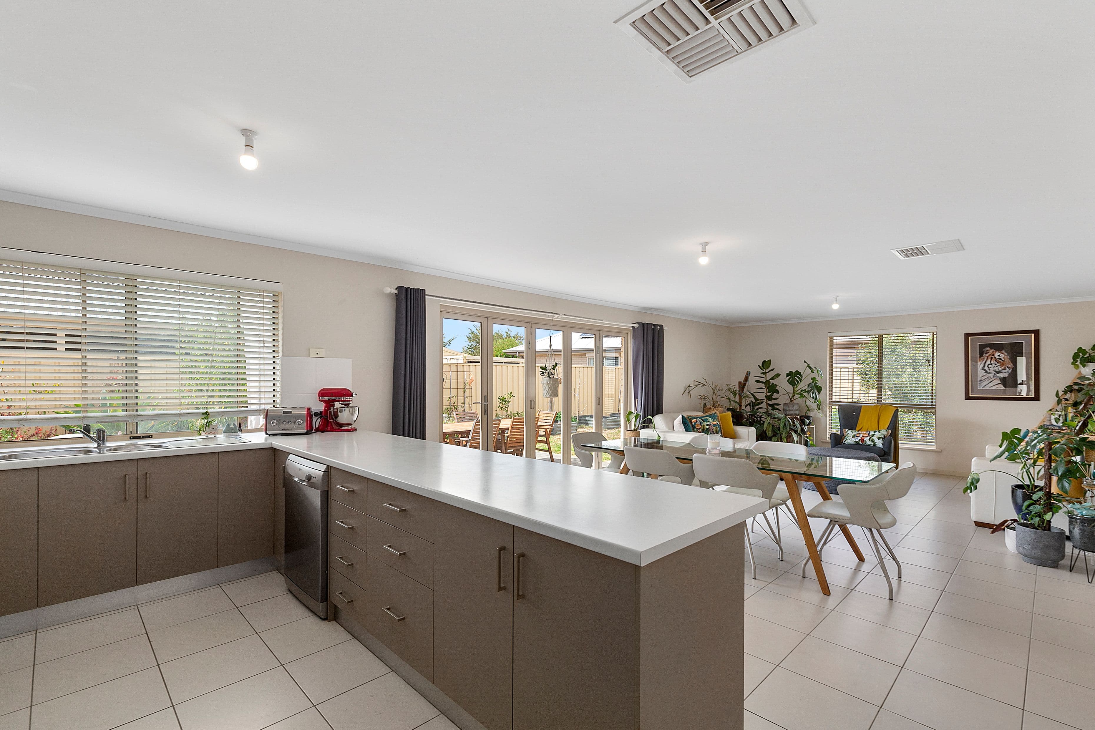 21 Wild Orchid Avenue, Aldinga Beach SA 5173, Aldinga Beach - Thumbnail 6