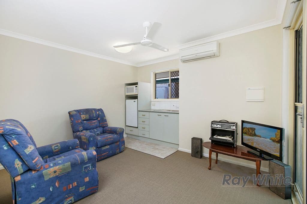 Unit 17, 30 Pittwin Road, Capalaba QLD 4157, Capalaba - Thumbnail 2