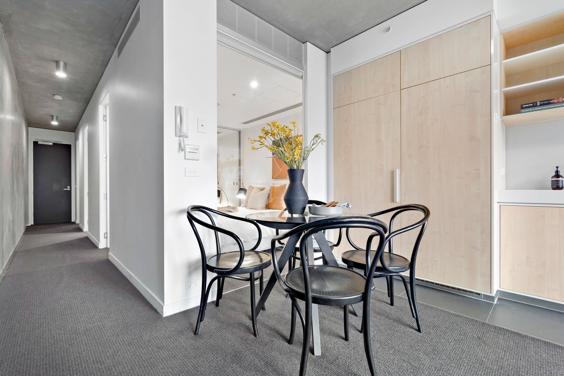 601/33 Claremont Street, South Yarra - Thumbnail 5