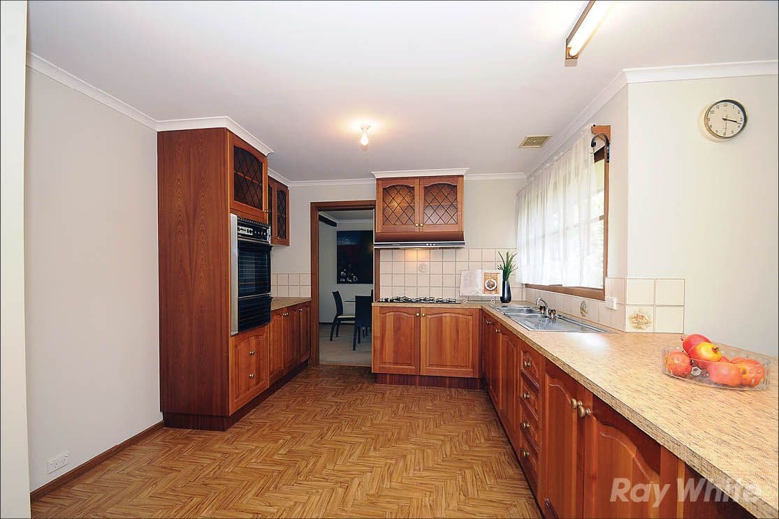 36 Shepherd Road, Glen Waverley VIC 3150, Glen Waverley - Thumbnail 5