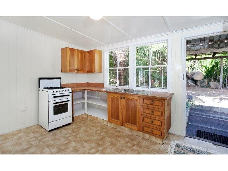 22 Hove Street, HIGHGATE HILL QLD 4101, Highgate Hill - Thumbnail 4