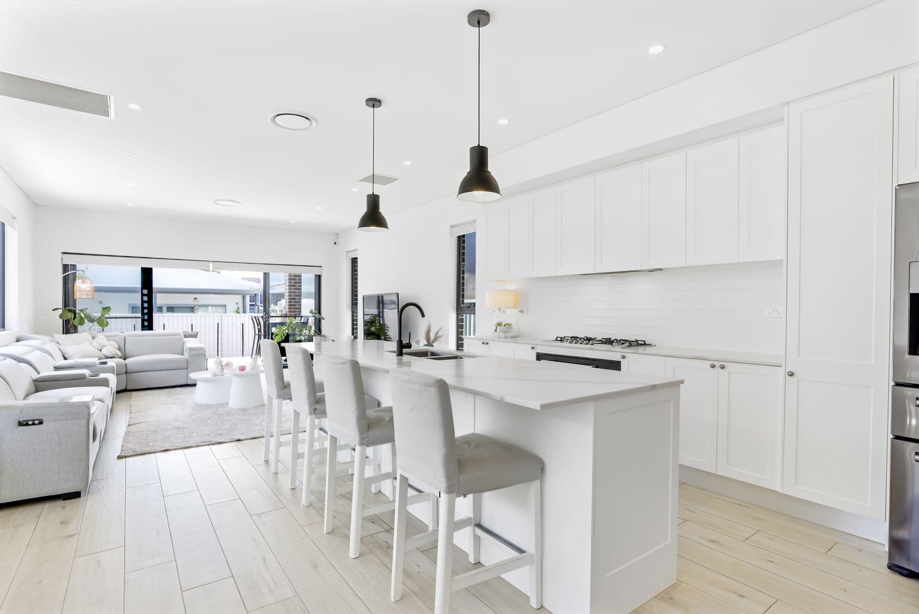 3 Glenholme Drive, Glenmore Park NSW 2745, Glenmore Park - Thumbnail 3