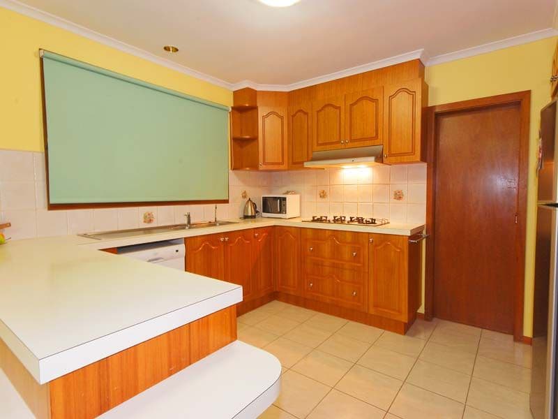 10 Lochmaben Court, GREENVALE VIC 3059, Greenvale - Thumbnail 3