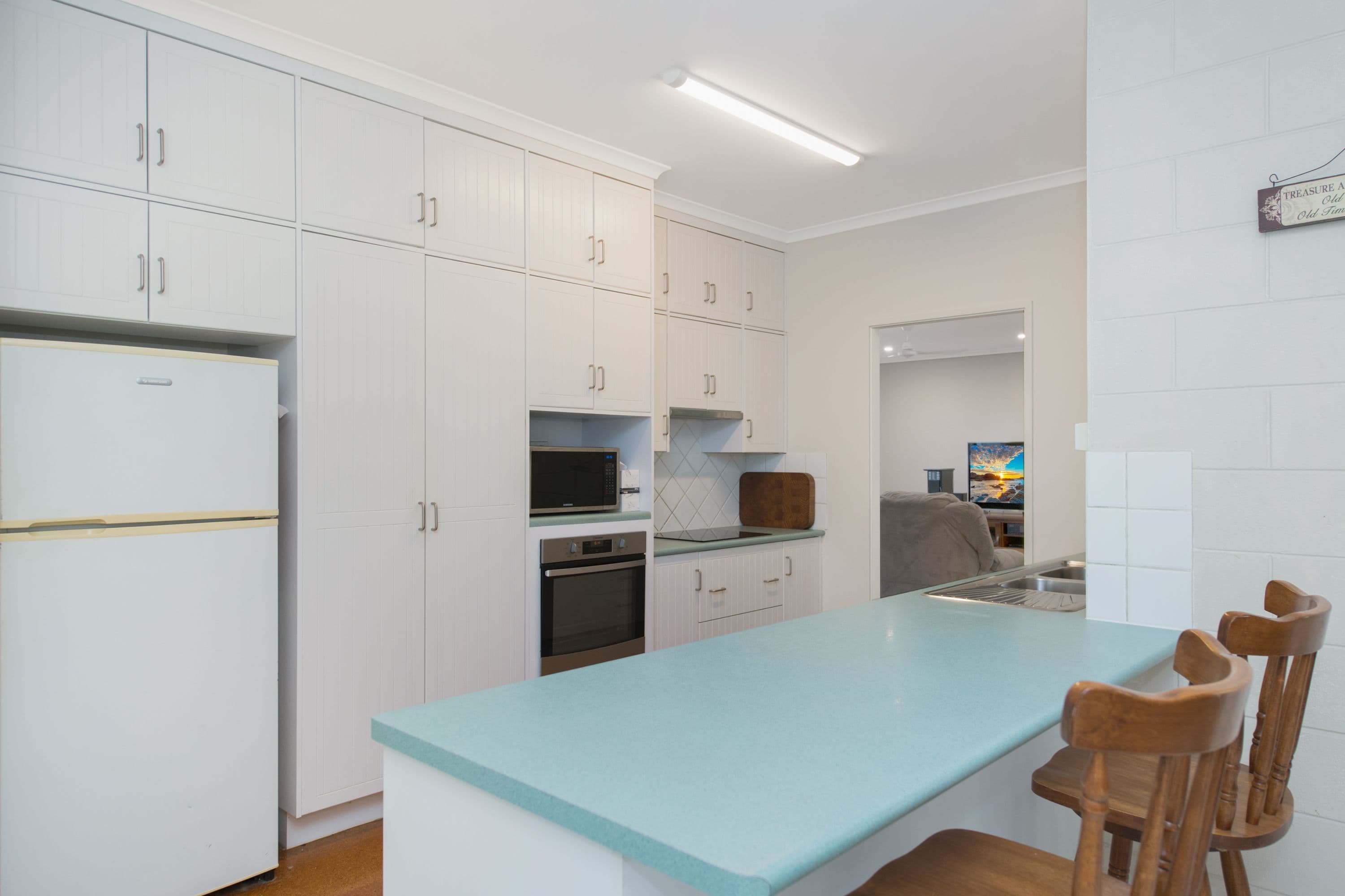 8 Trinity Place, Kirwan QLD 4817, Kirwan - Thumbnail 4