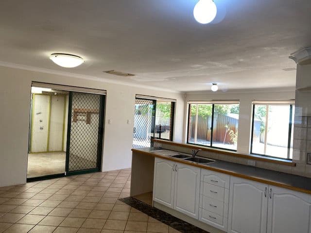 236 Seville Drive, Seville Grove WA 6112, Seville Grove - Image 1