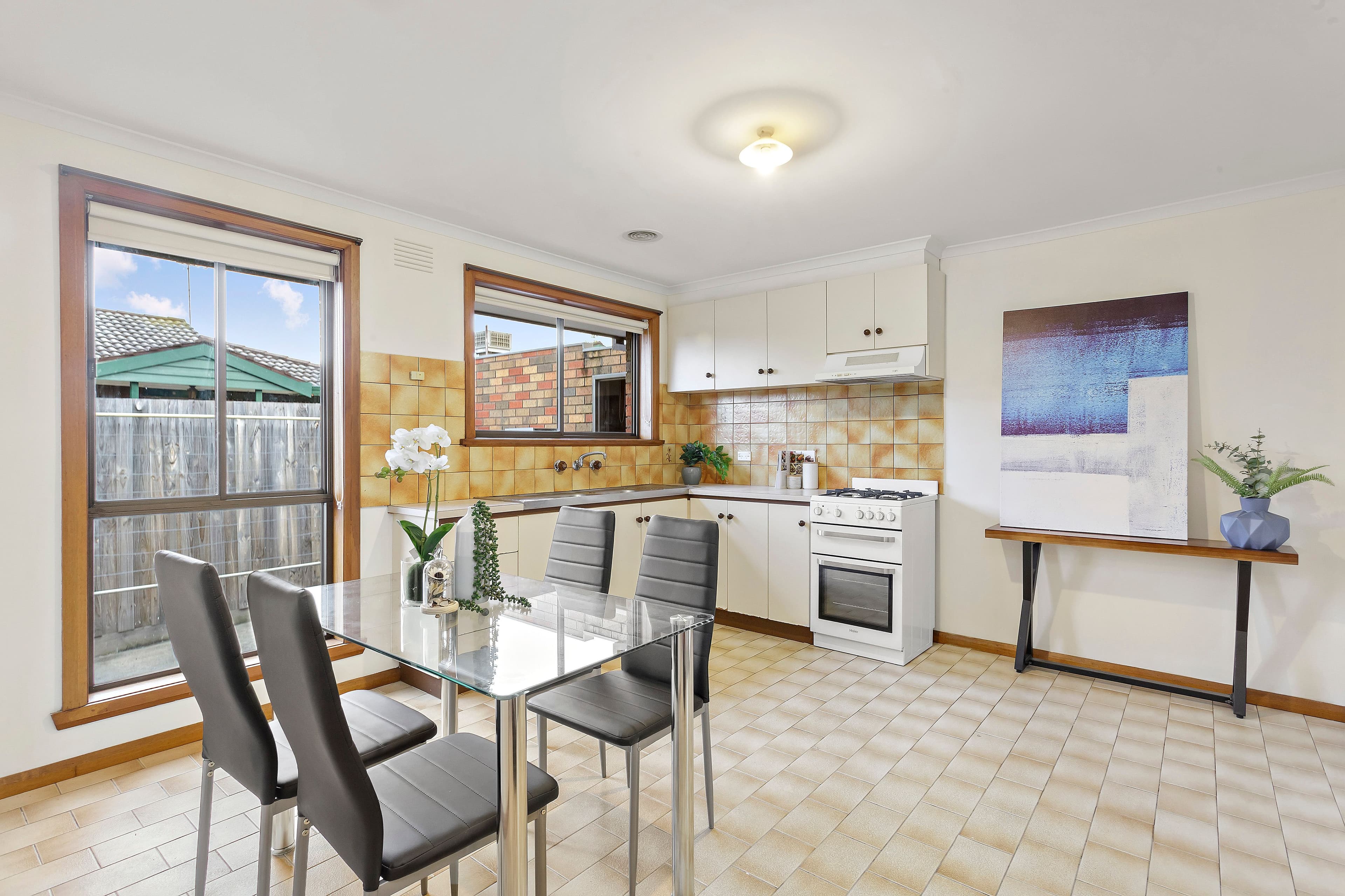 24 Golf Links Avenue, Oakleigh VIC 3166, Oakleigh - Thumbnail 4