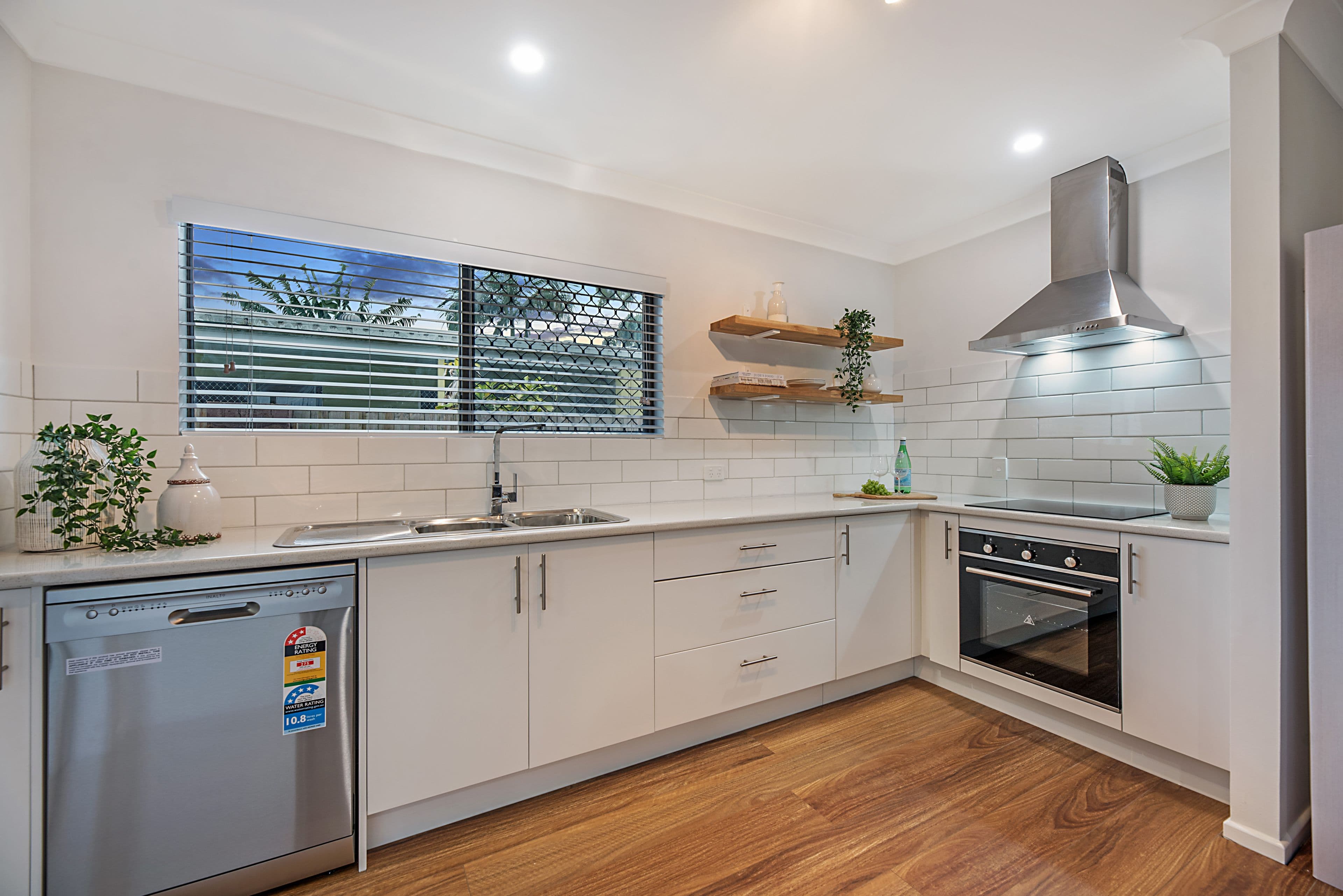 16 Croydon Avenue, Currimundi QLD 4551, Currimundi - Thumbnail 3