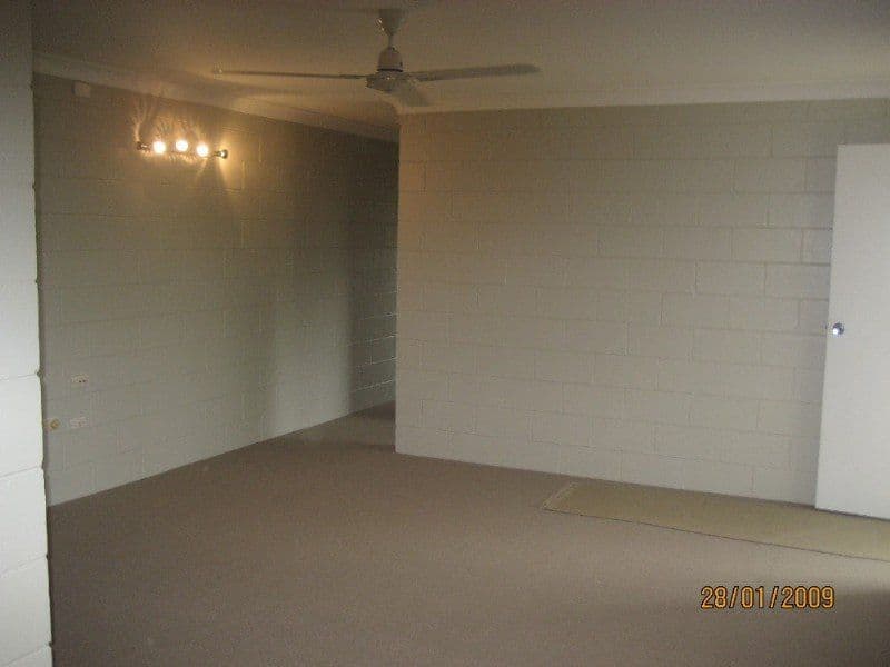 12 Sandown Close, WOREE QLD 4868, Woree - Thumbnail 2