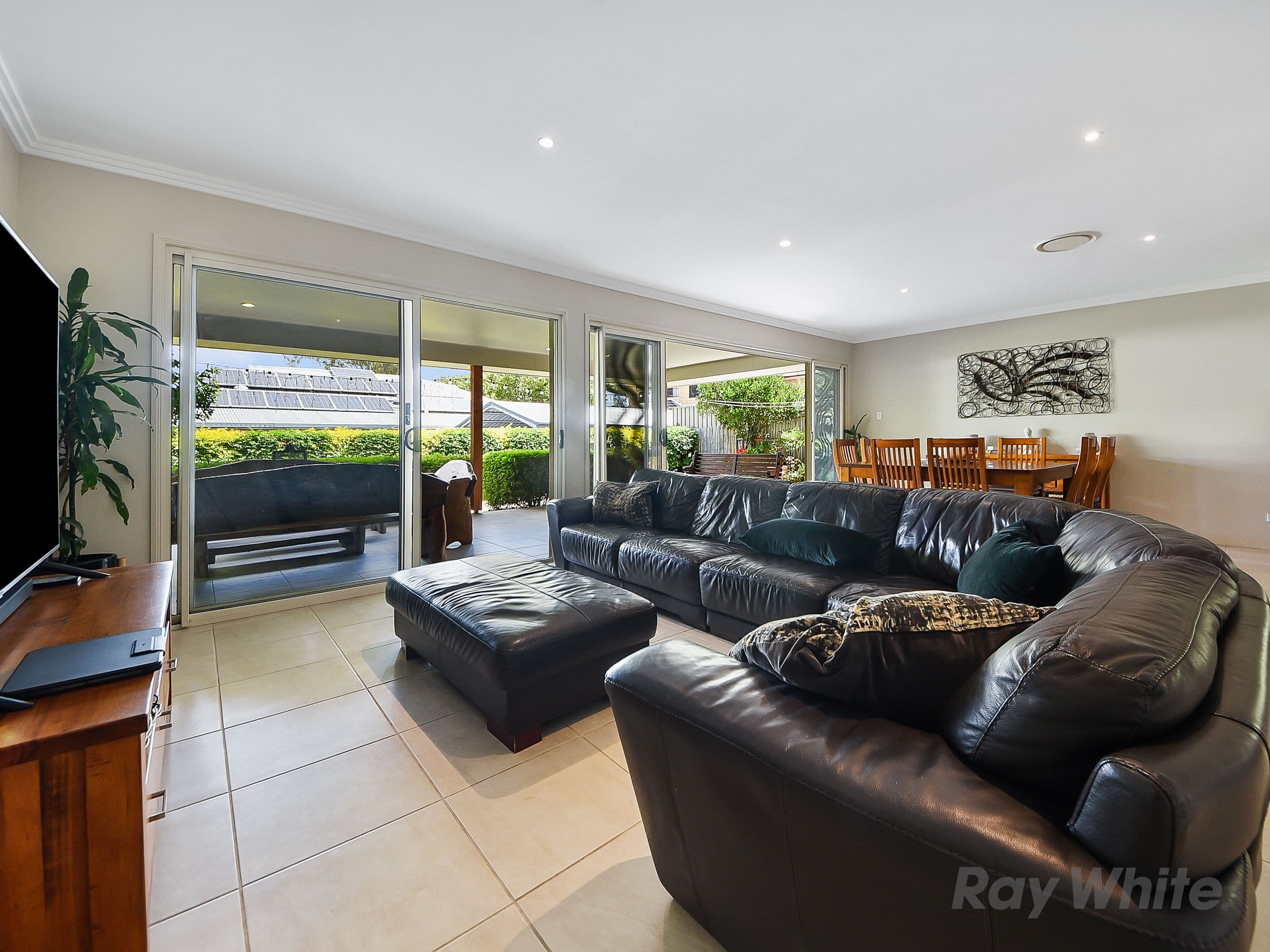 28 Elm Crescent, Bracken Ridge QLD 4017, Bracken Ridge - Thumbnail 3