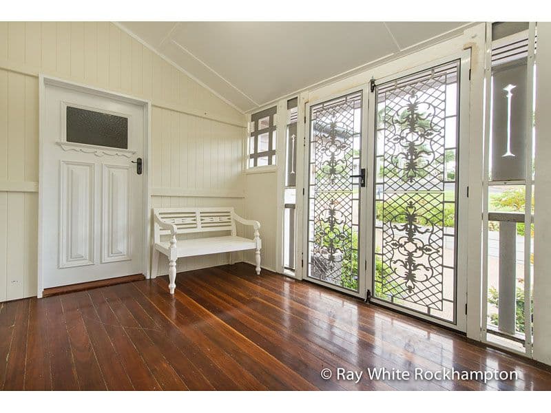 52 Penlington Street, THE RANGE QLD 4700, The Range - Thumbnail 6