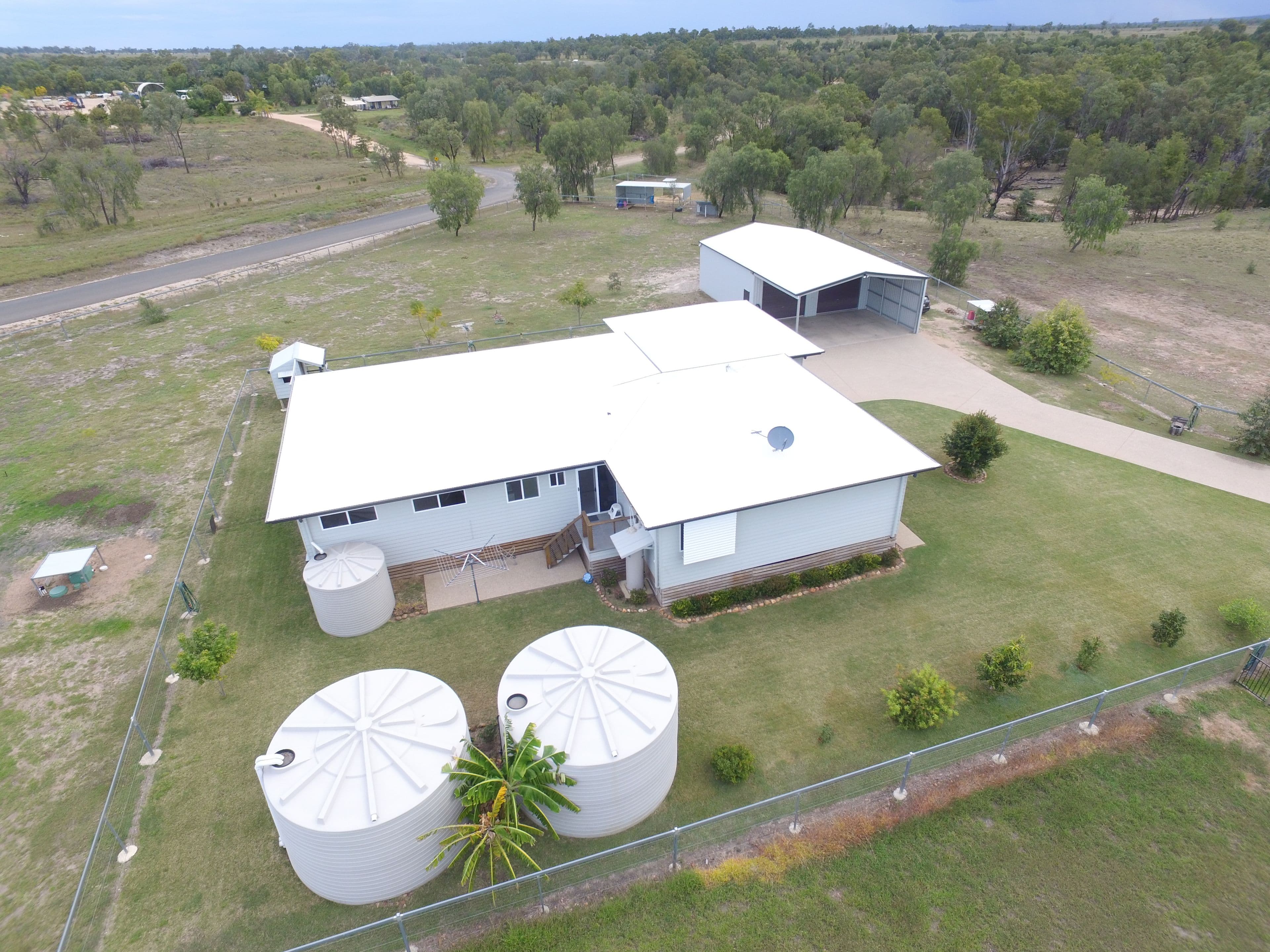 15 Banyula Close, Emerald QLD 4720, Emerald - Thumbnail 3