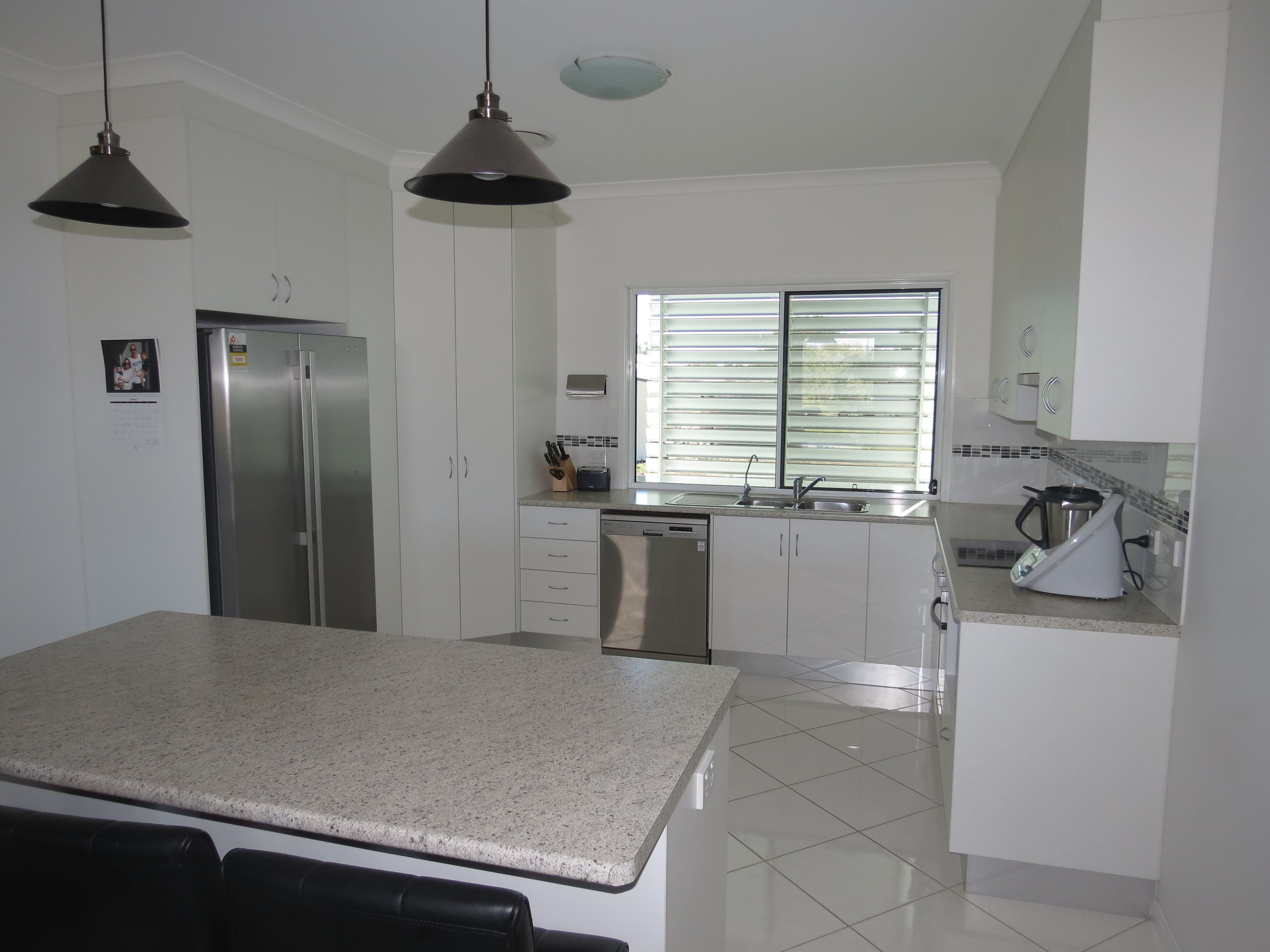 15 Banyula Close, Emerald QLD 4720, Emerald - Thumbnail 5