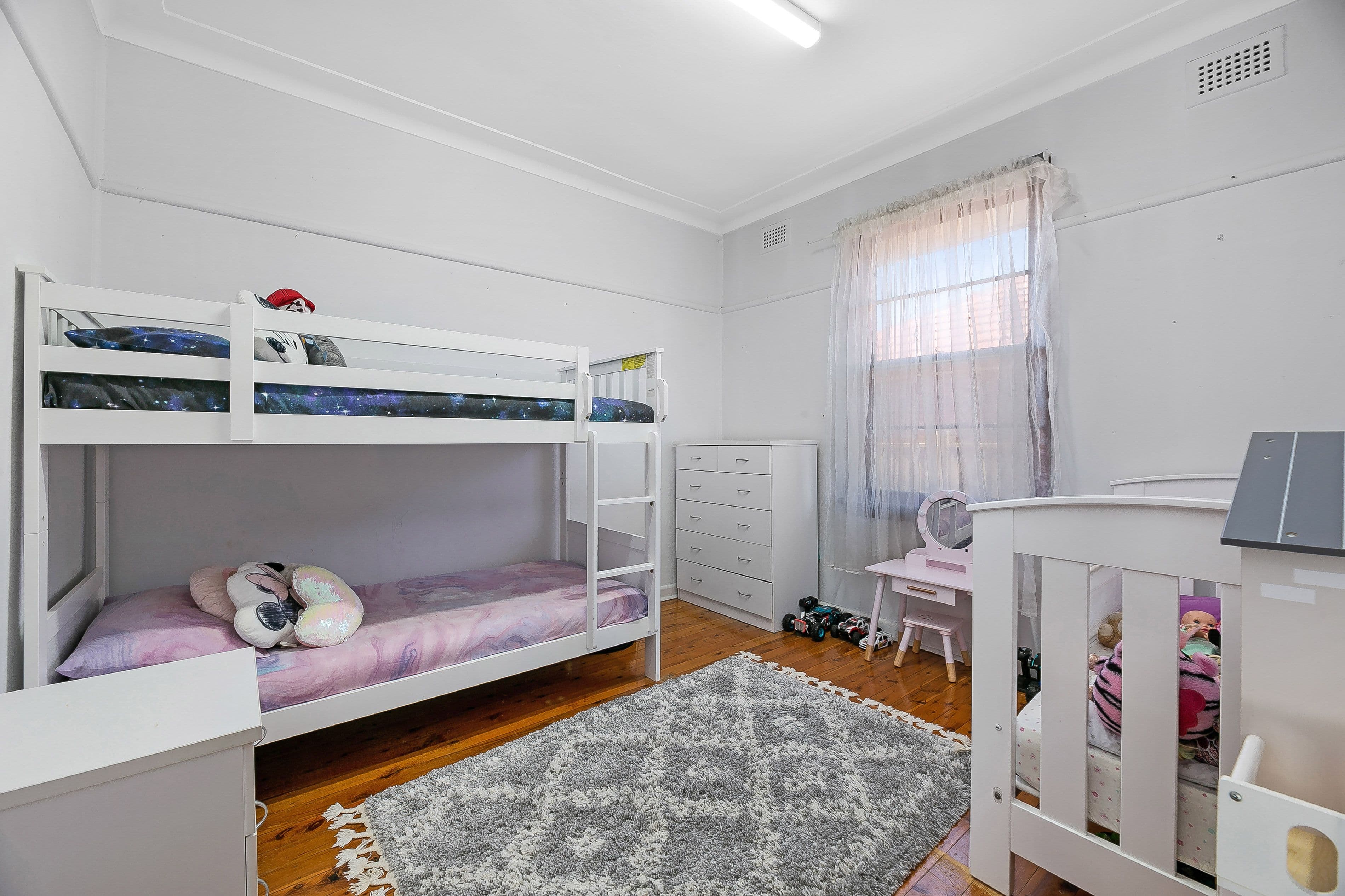 13 Moller Avenue, Birrong NSW 2143, Birrong - Thumbnail 7