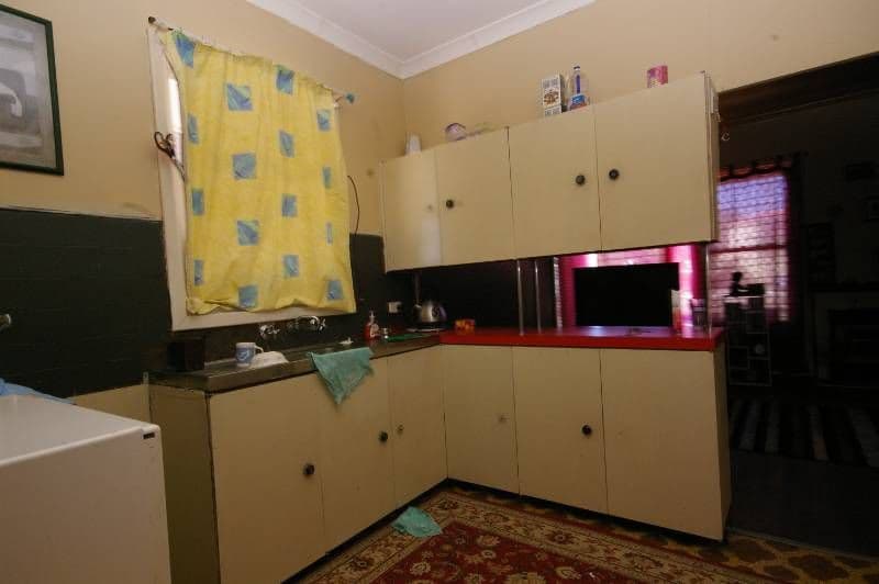 23 Wisborough Crescent, BALGA WA 6061, Balga - Thumbnail 6