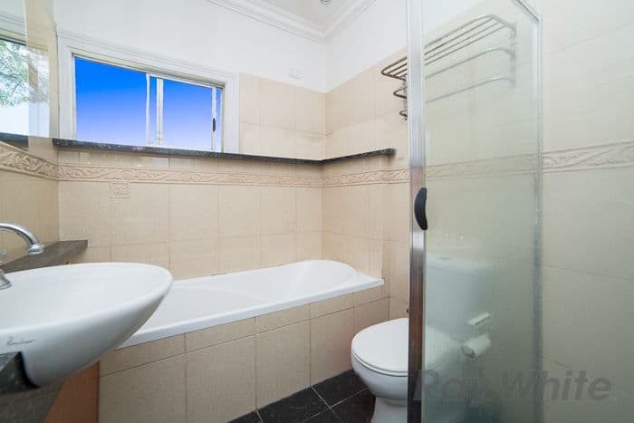 207 Lambton Road, New Lambton NSW 2305, New Lambton - Thumbnail 7