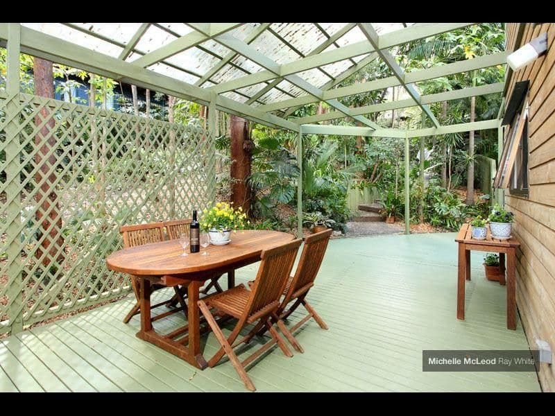 15 Columbia Street, CHAPEL HILL QLD 4069, Chapel Hill - Thumbnail 2