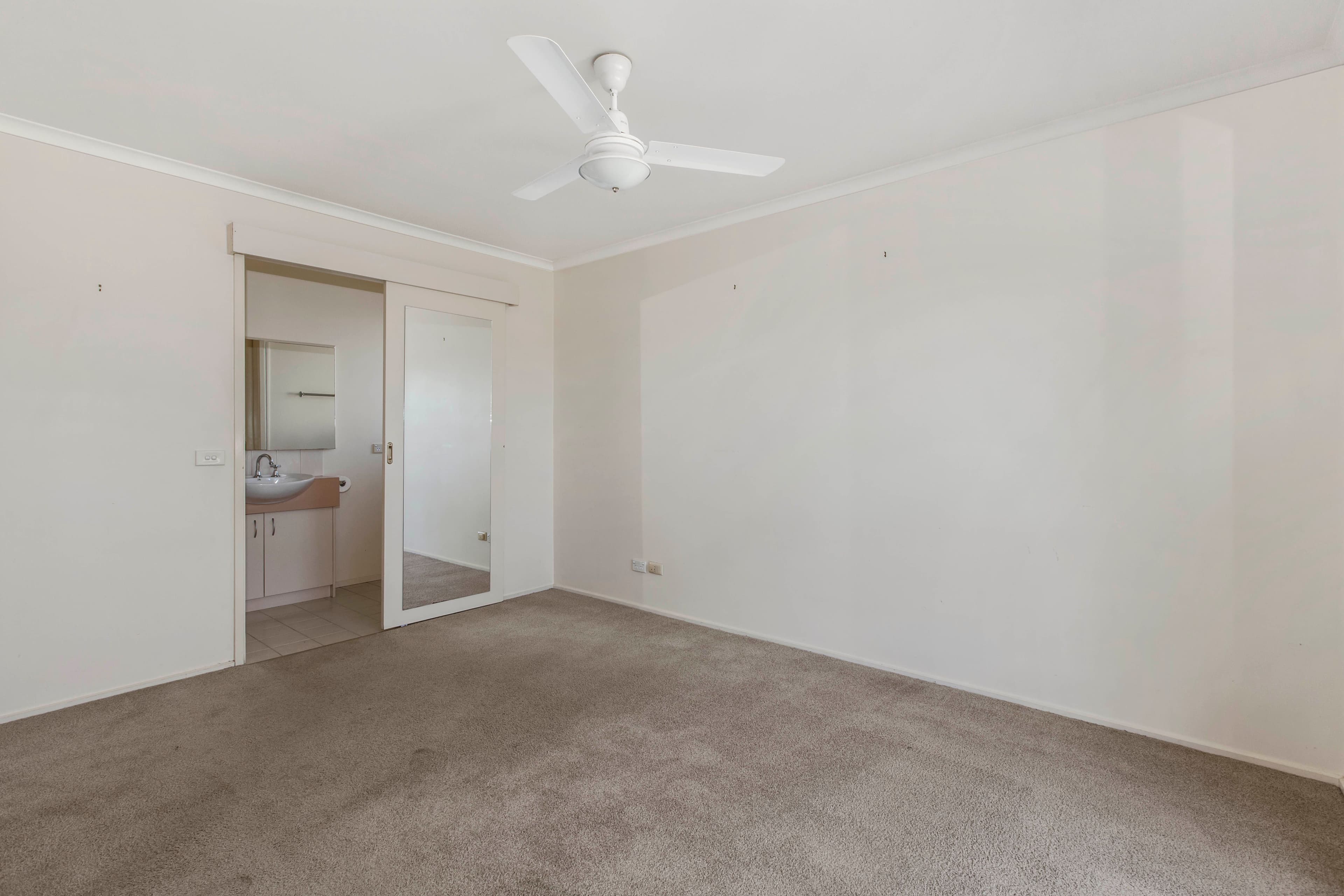 10 Kennedy Court, Seymour VIC 3660, Seymour - Thumbnail 3