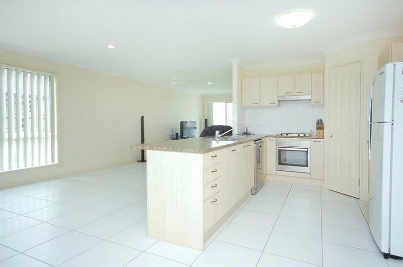 15 Alpine Street, BALD HILLS QLD 4036, Bald Hills - Thumbnail 3