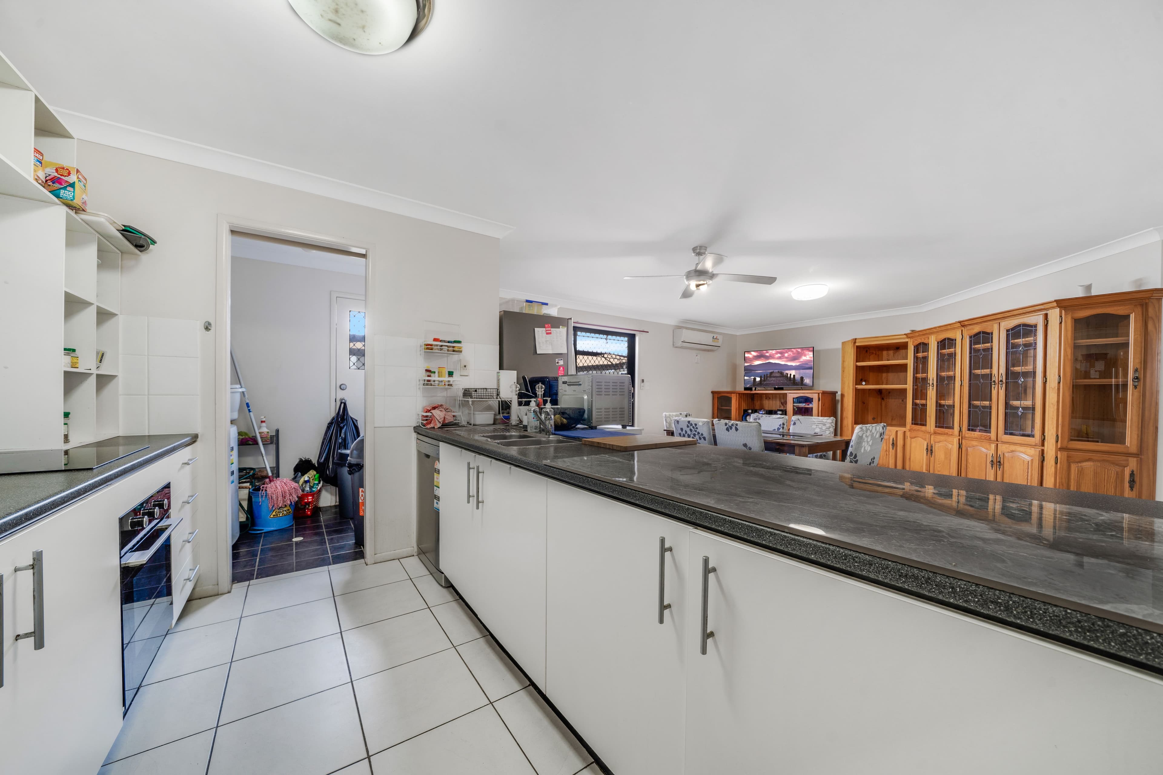 6 Resi Drive, Regents Park QLD 4118, Regents Park - Thumbnail 4
